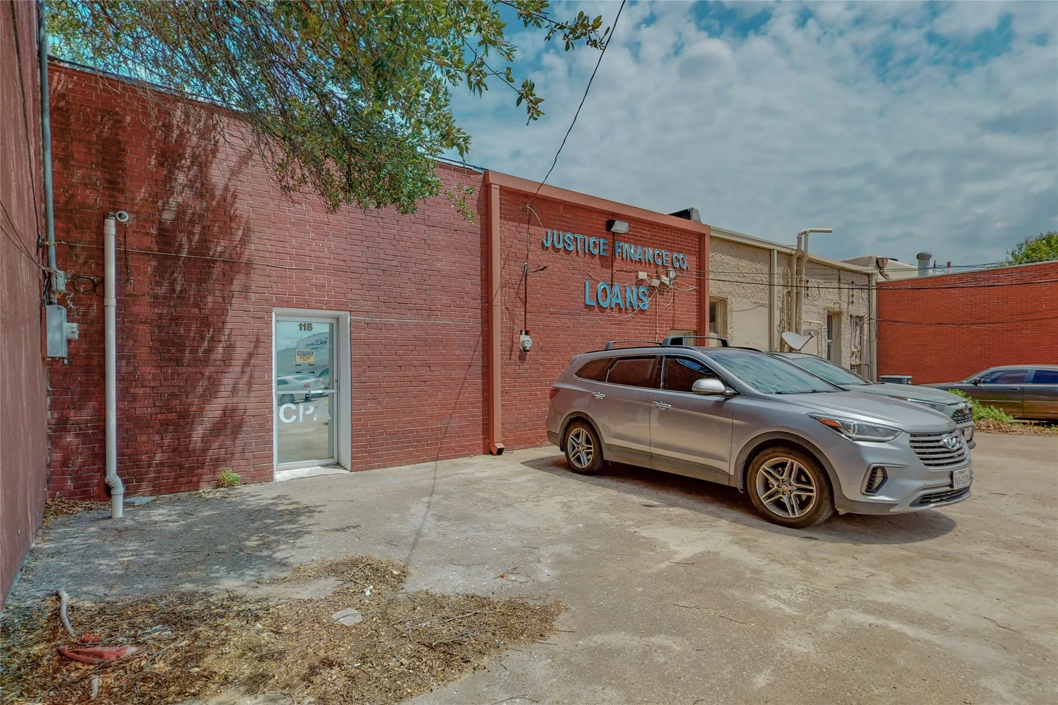 Retail For Rent in Dallas County , 115 W Main Street, Grand Prairie, Texas 75050, 0, 0, Garage spaces, 0 Sqft, built in 1975, mls#21359482, Real Estate Agent in Grand Prairie, Homes For Rent in Dallas county, Homes For Rent in Grand Prairie, Realtor in Grand Prairie Texas, Real Estate Brokerage Independent Realty Texas, Luminita Cordes Realtor