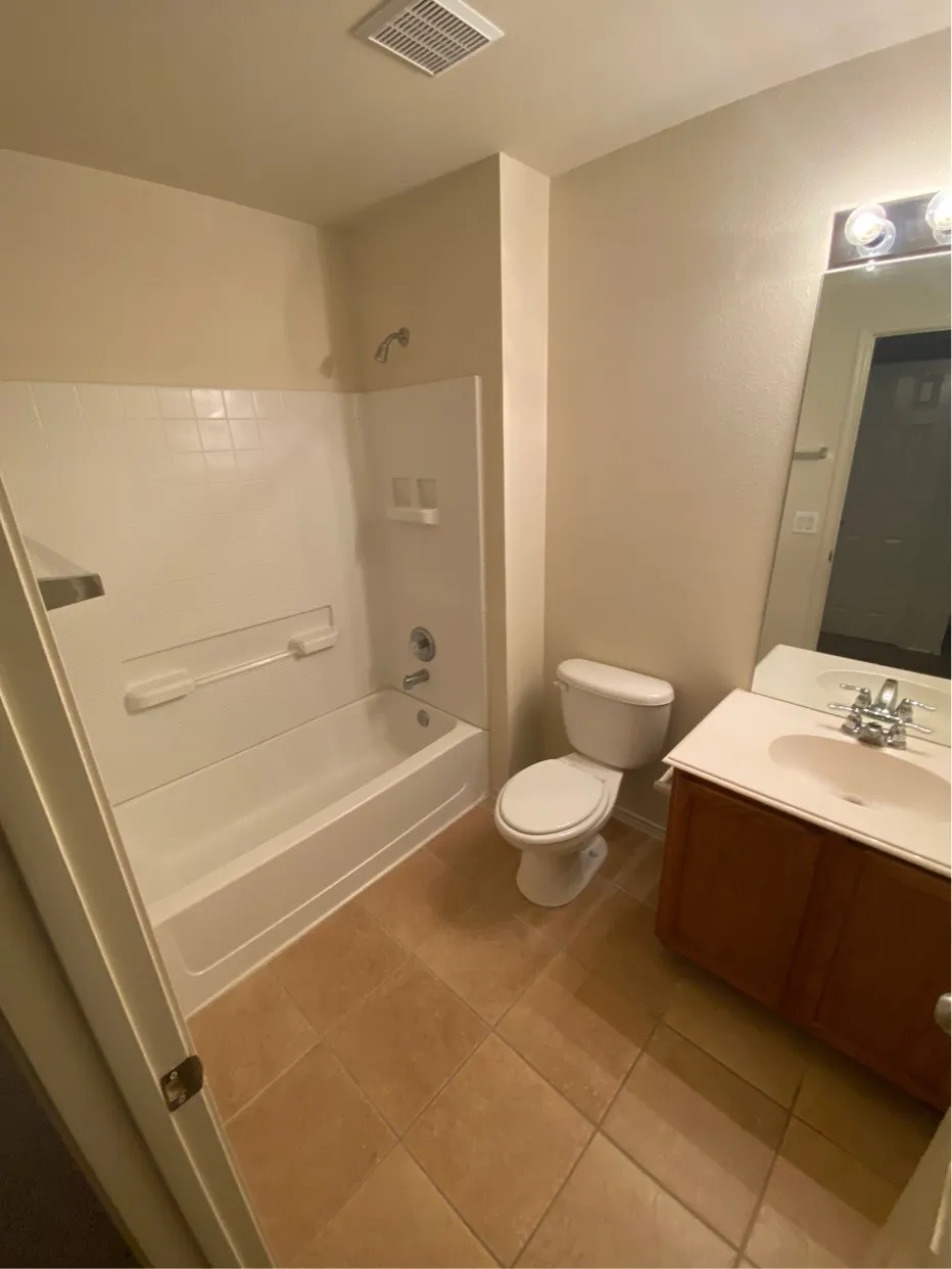Townhouse For Rent in Dallas County , 2734 Hyde Park Drive, Grand Prairie, Texas 75050, 3 Bedroom, 3 Bathroom, 2 Garage spaces, 1,499 Sqft, built in 2005, Price $1,999, mls#21359486, Real Estate Agent in Grand Prairie, Homes For Rent in Dallas county, Homes For Rent in Grand Prairie, Realtor in Grand Prairie Texas, Real Estate Brokerage Independent Realty Texas, Luminita Cordes Realtor