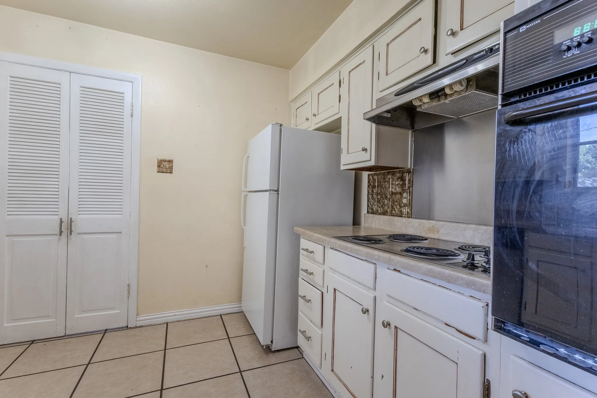 Single Family Residence For Sale in Dallas County , 617 Parkview Lane, Richardson, Texas 75080, 3 Bedroom, 2 Bathroom, 2 Garage spaces, 1,380 Sqft, built in 1962, mls#21355472, Real Estate Agent in Richardson, Homes For Sale in Dallas county, Homes For Sale in Richardson, Realtor in Richardson Texas, Real Estate Brokerage Independent Realty Texas, Luminita Cordes Realtor