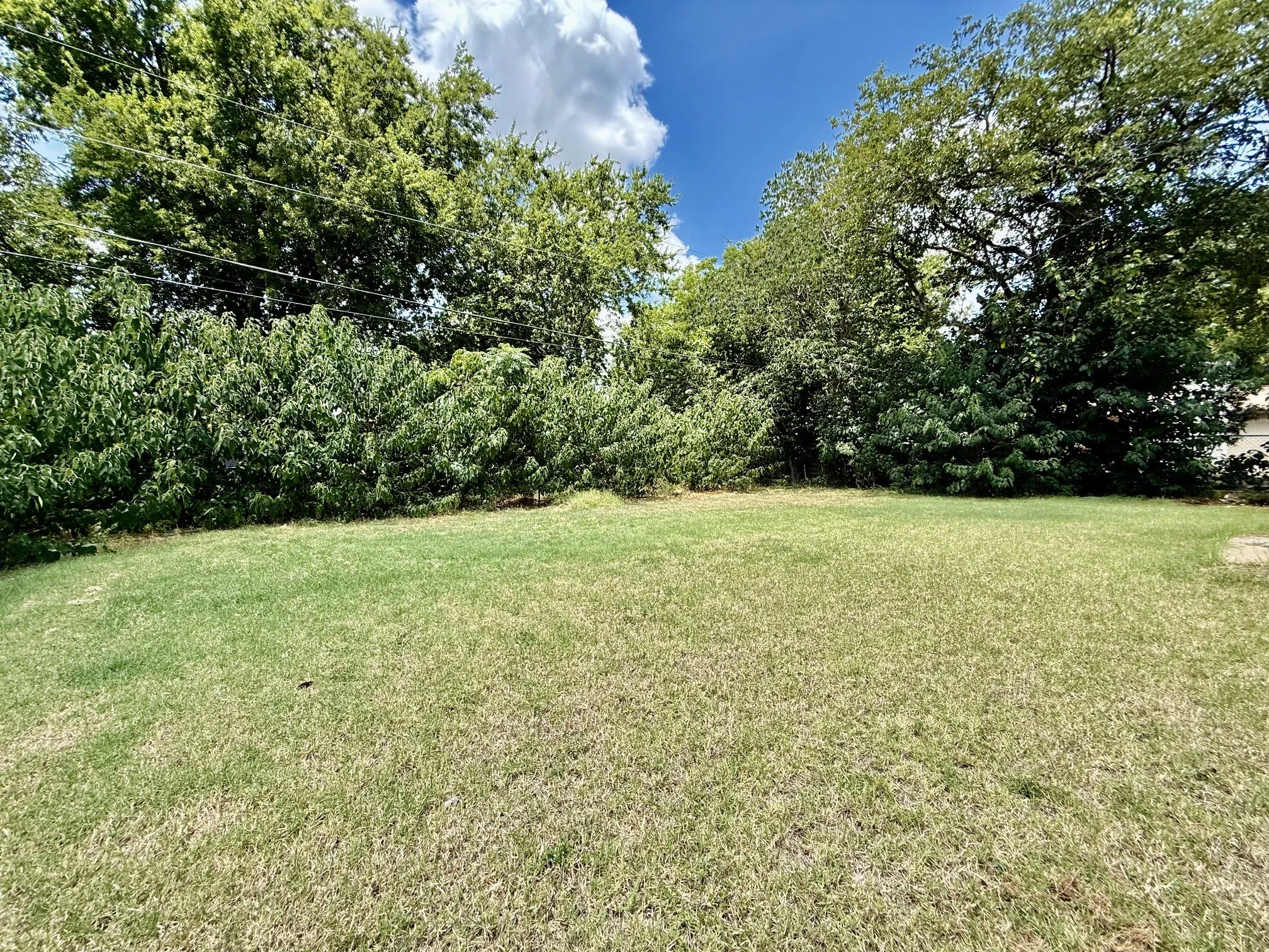 Single Family Residence For Sale in Tarrant County , 6804 Margaret Drive, Forest Hill, Texas 76140, 3 Bedroom, 2 Bathroom, 2 Garage spaces, 1,132 Sqft, built in 1972, mls#21359472, Real Estate Agent in Forest Hill, Homes For Sale in Tarrant county, Homes For Sale in Forest Hill, Realtor in Forest Hill Texas, Real Estate Brokerage Independent Realty Texas, Luminita Cordes Realtor