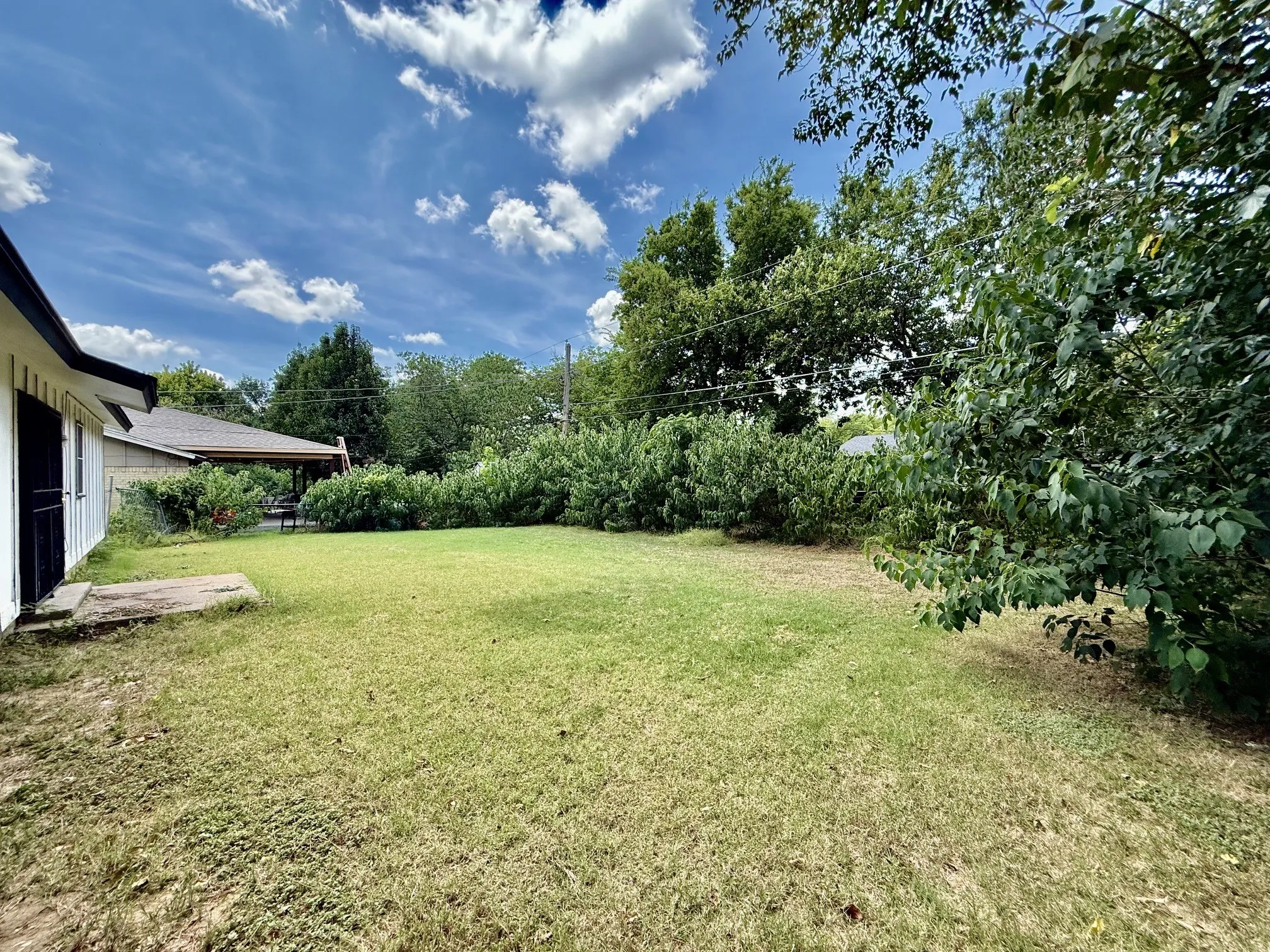 Single Family Residence For Sale in Tarrant County , 6804 Margaret Drive, Forest Hill, Texas 76140, 3 Bedroom, 2 Bathroom, 2 Garage spaces, 1,132 Sqft, built in 1972, mls#21359472, Real Estate Agent in Forest Hill, Homes For Sale in Tarrant county, Homes For Sale in Forest Hill, Realtor in Forest Hill Texas, Real Estate Brokerage Independent Realty Texas, Luminita Cordes Realtor