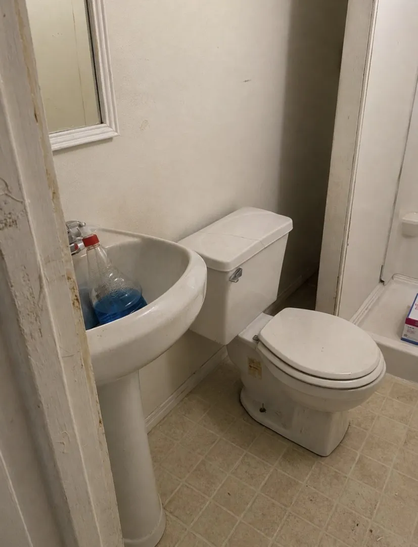 Single Family Residence For Sale in Jones County , 1902 Ave G, Anson, Texas 79501, 1 Bedroom, 1 Bathroom, Garage spaces, 200 Sqft, built in 2020, mls#21359475, Real Estate Agent in Anson, Homes For Sale in Jones county, Homes For Sale in Anson, Realtor in Anson Texas, Real Estate Brokerage Independent Realty Texas, Luminita Cordes Realtor