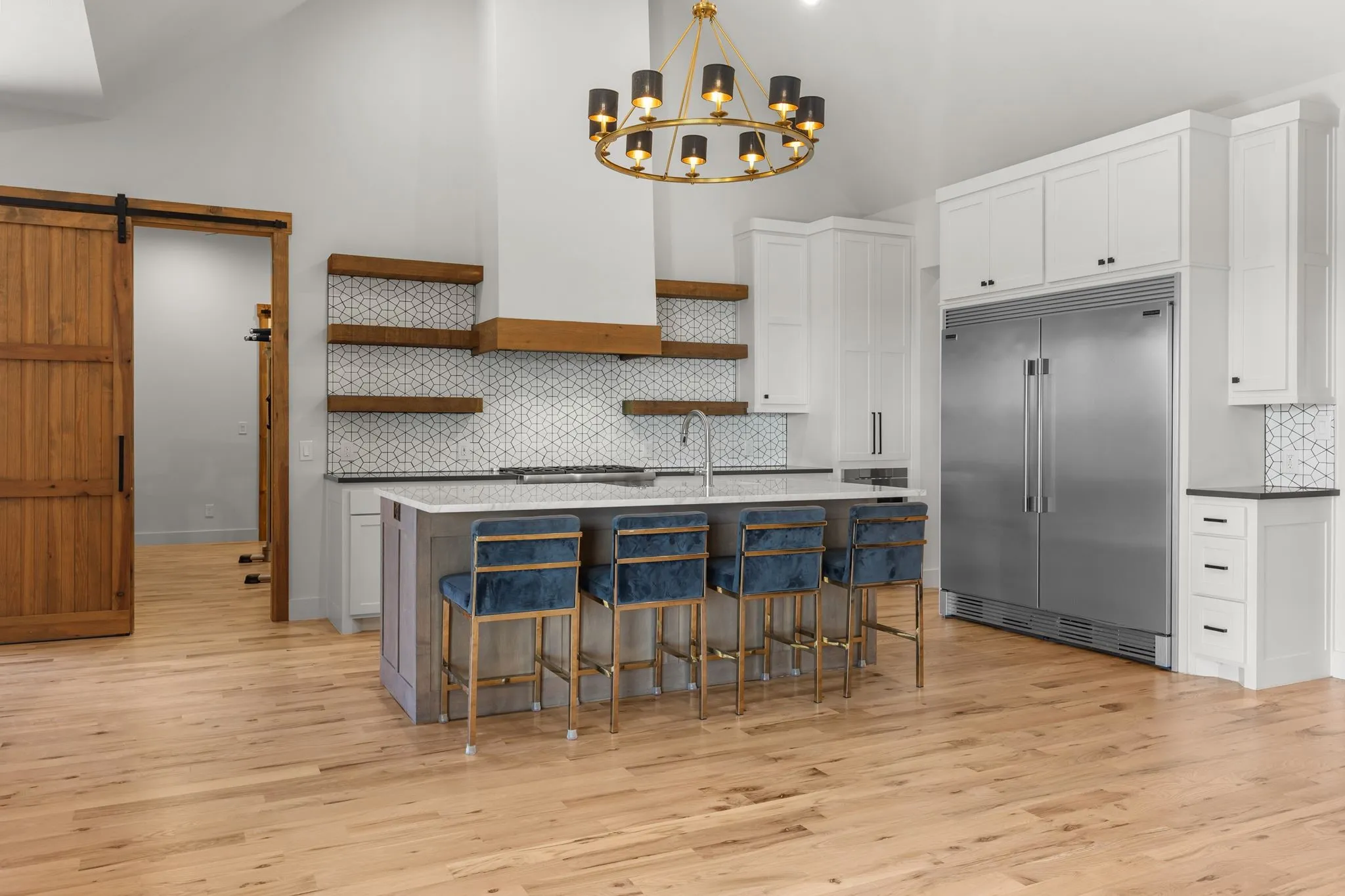 Single Family Residence For Sale in Rockwall County , 217 Bristol Court, Heath, Texas 75032, 4 Bedroom, 5 Bathroom, 3 Garage spaces, 3,287 Sqft, built in 2019, mls#21311730, Real Estate Agent in Heath, Homes For Sale in Rockwall county, Homes For Sale in Heath, Realtor in Heath Texas, Real Estate Brokerage Independent Realty Texas, Luminita Cordes Realtor