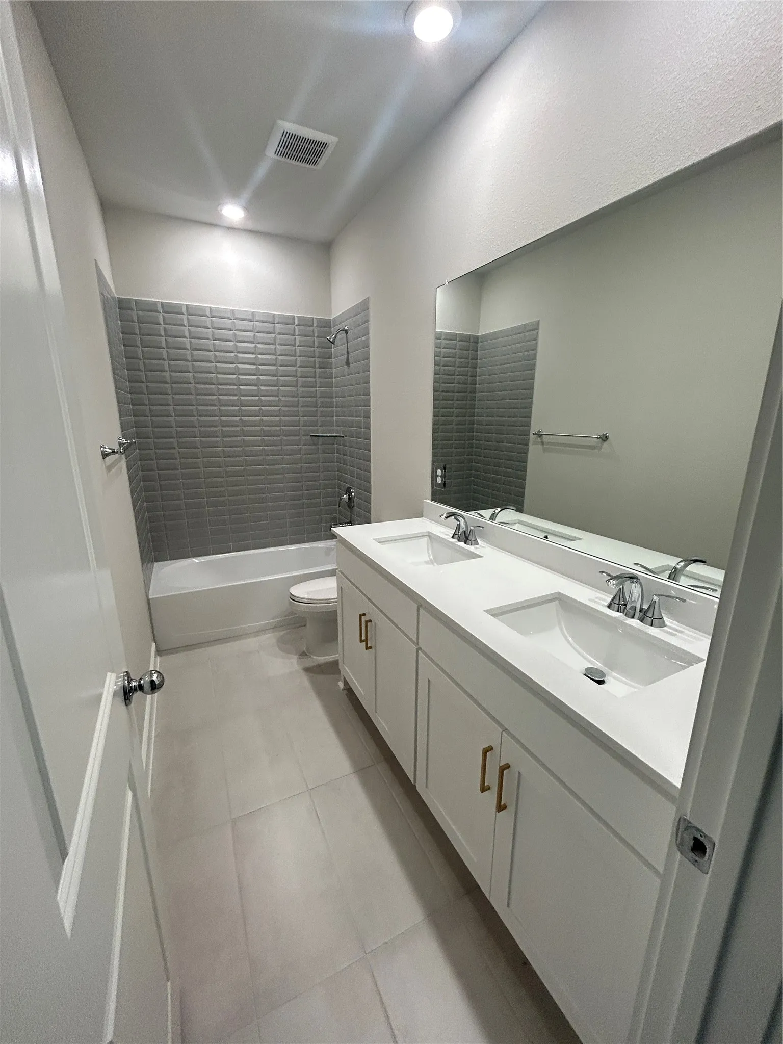 Single Family Residence For Sale in Denton County , 9909 Iron Wood Drive, Ponder, Texas 76259, 3 Bedroom, 2 Bathroom, 2 Garage spaces, 1,617 Sqft, built in 2026, mls#21355942, Real Estate Agent in Ponder, Homes For Sale in Denton county, Homes For Sale in Ponder, Realtor in Ponder Texas, Real Estate Brokerage Independent Realty Texas, Luminita Cordes Realtor