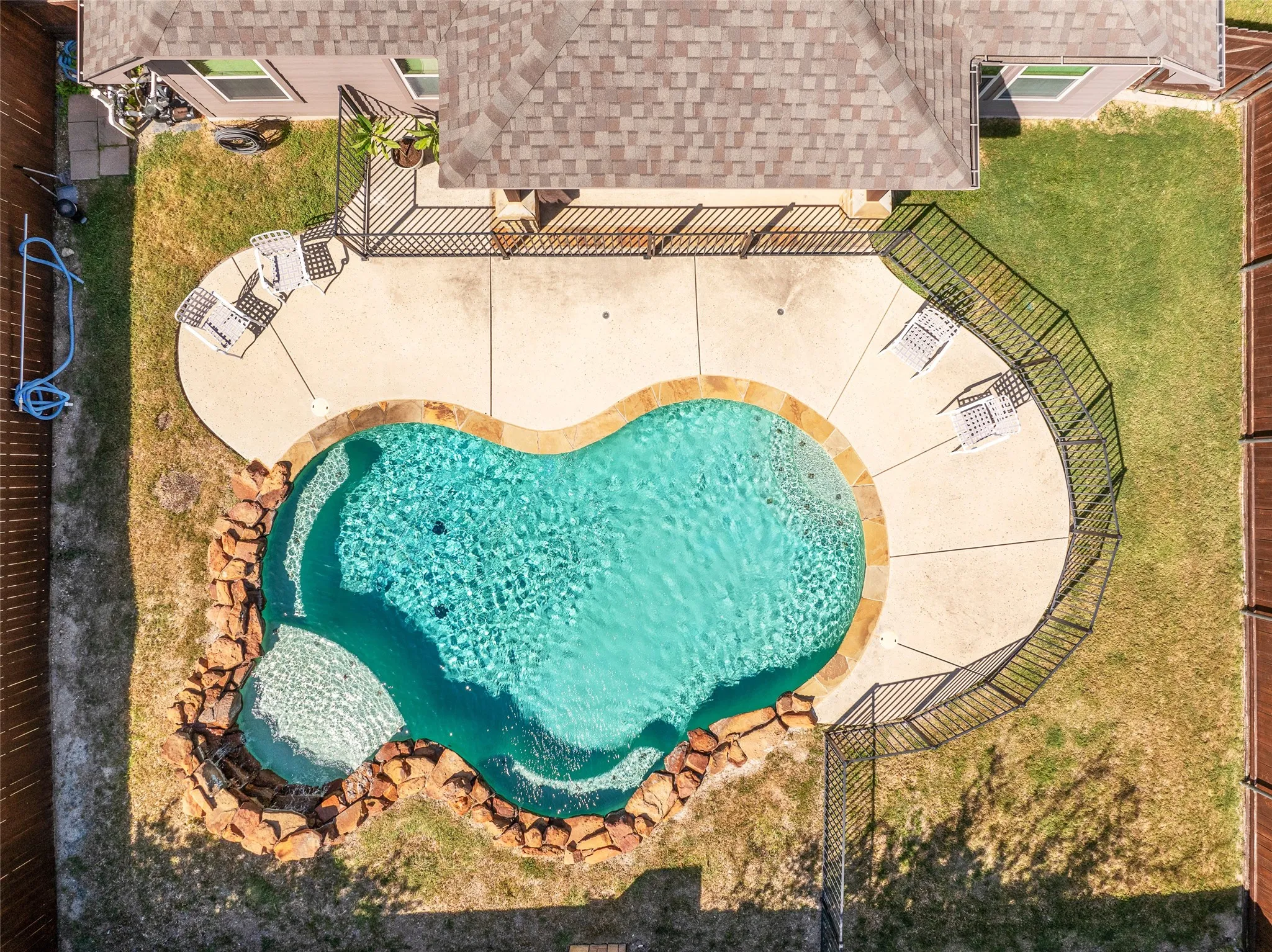 Single Family Residence For Sale in Tarrant County , 1009 Prairie Heights Drive, Fort Worth, Texas 76108, 3 Bedroom, 2 Bathroom, 2 Garage spaces, 1,835 Sqft, built in 2012, mls#21358409, Real Estate Agent in Fort Worth, Homes For Sale in Tarrant county, Homes For Sale in Fort Worth, Realtor in Fort Worth Texas, Real Estate Brokerage Independent Realty Texas, Luminita Cordes Realtor