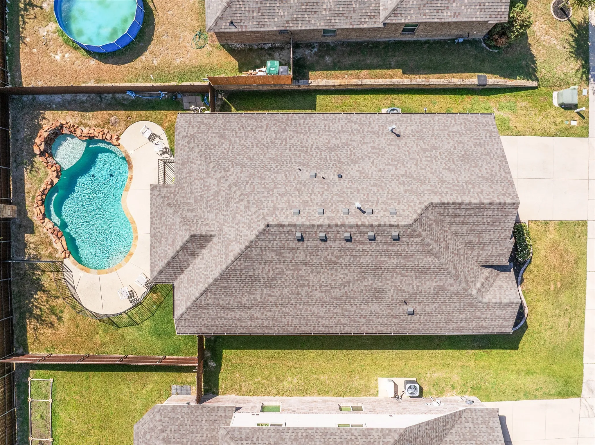 Single Family Residence For Sale in Tarrant County , 1009 Prairie Heights Drive, Fort Worth, Texas 76108, 3 Bedroom, 2 Bathroom, 2 Garage spaces, 1,835 Sqft, built in 2012, mls#21358409, Real Estate Agent in Fort Worth, Homes For Sale in Tarrant county, Homes For Sale in Fort Worth, Realtor in Fort Worth Texas, Real Estate Brokerage Independent Realty Texas, Luminita Cordes Realtor