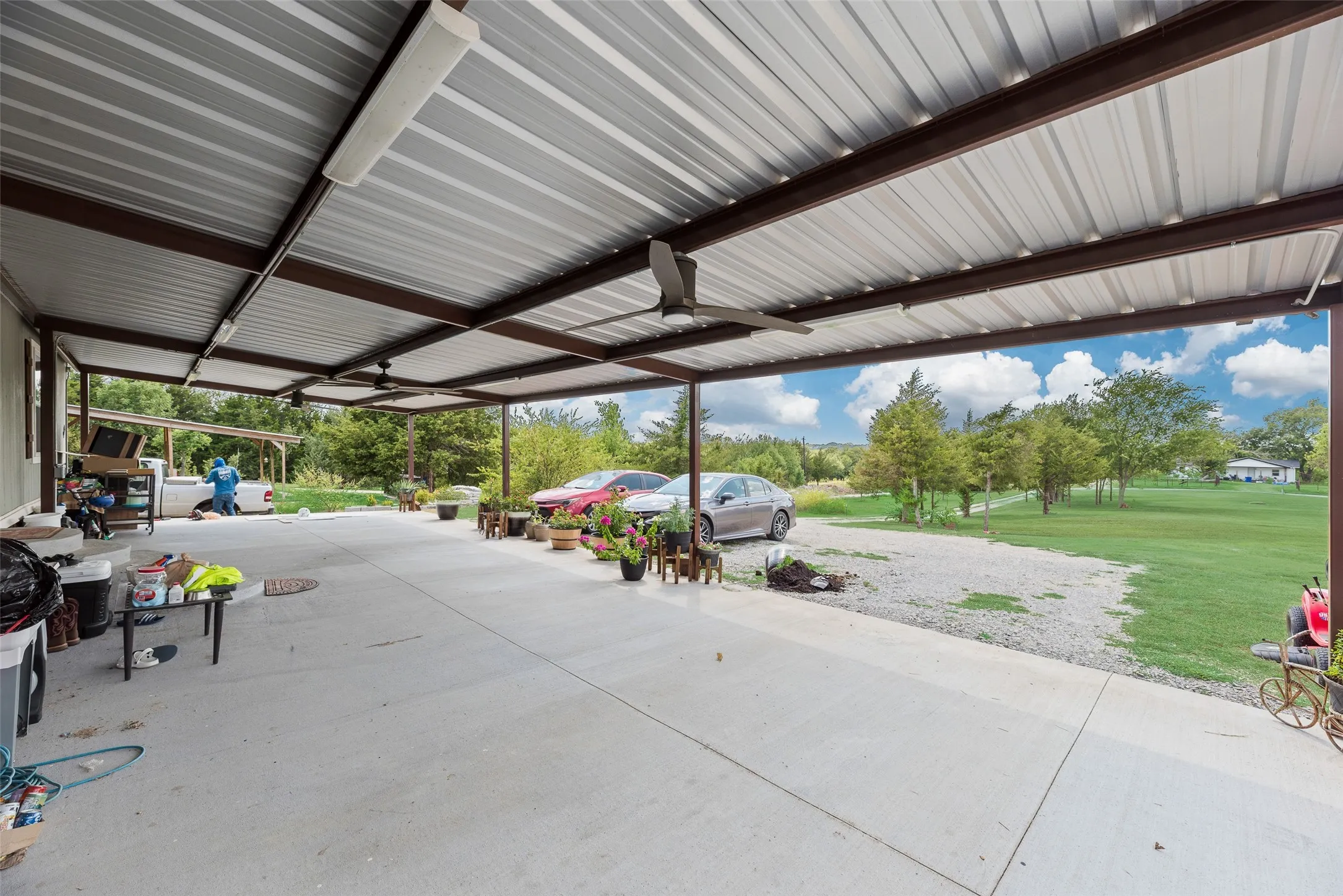 Manufactured Home For Sale in Grayson County , 958 Watkins Road, Sherman, Texas 75090, 3 Bedroom, 2 Bathroom, Garage spaces, 1,201 Sqft, built in 2013, mls#21359497, Real Estate Agent in Sherman, Homes For Sale in Grayson county, Homes For Sale in Sherman, Realtor in Sherman Texas, Real Estate Brokerage Independent Realty Texas, Luminita Cordes Realtor