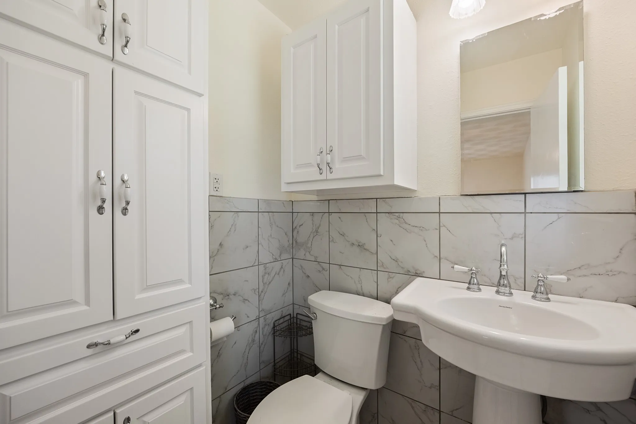 Single Family Residence For Rent in Rockwall County , 808 Jackson Street, Rockwall, Texas 75087, 3 Bedroom, 2 Bathroom, Garage spaces, 1,468 Sqft, built in 1971, mls#21358984, Real Estate Agent in Rockwall, Homes For Rent in Rockwall county, Homes For Rent in Rockwall, Realtor in Rockwall Texas, Real Estate Brokerage Independent Realty Texas, Luminita Cordes Realtor