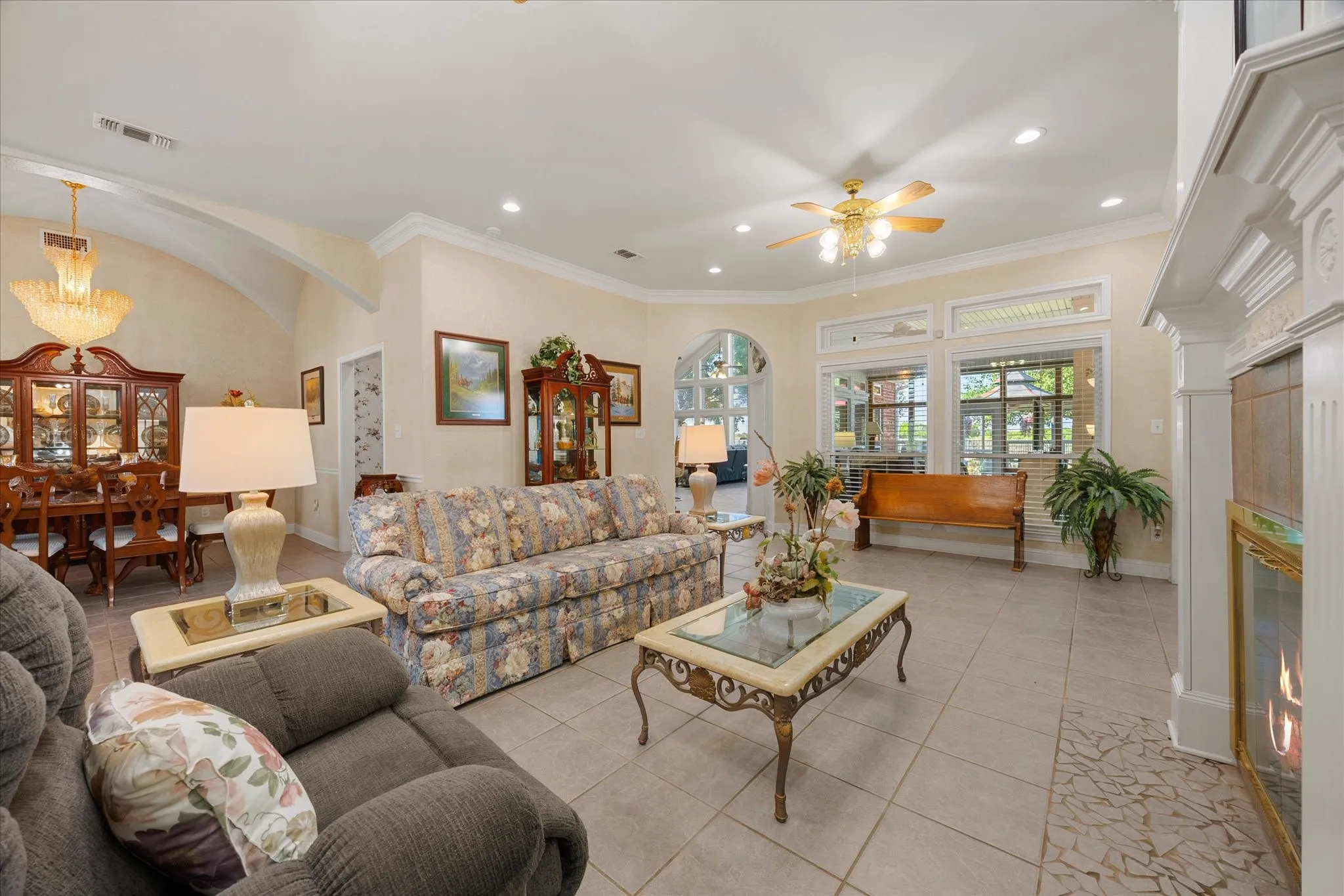 Single Family Residence For Sale in Rains County , 351 Rs County Road 3378, Emory, Texas 75440, 4 Bedroom, 3 Bathroom, 3 Garage spaces, 4,356 Sqft, built in 2006, mls#21359428, Real Estate Agent in Emory, Homes For Sale in Rains county, Homes For Sale in Emory, Realtor in Emory Texas, Real Estate Brokerage Independent Realty Texas, Luminita Cordes Realtor