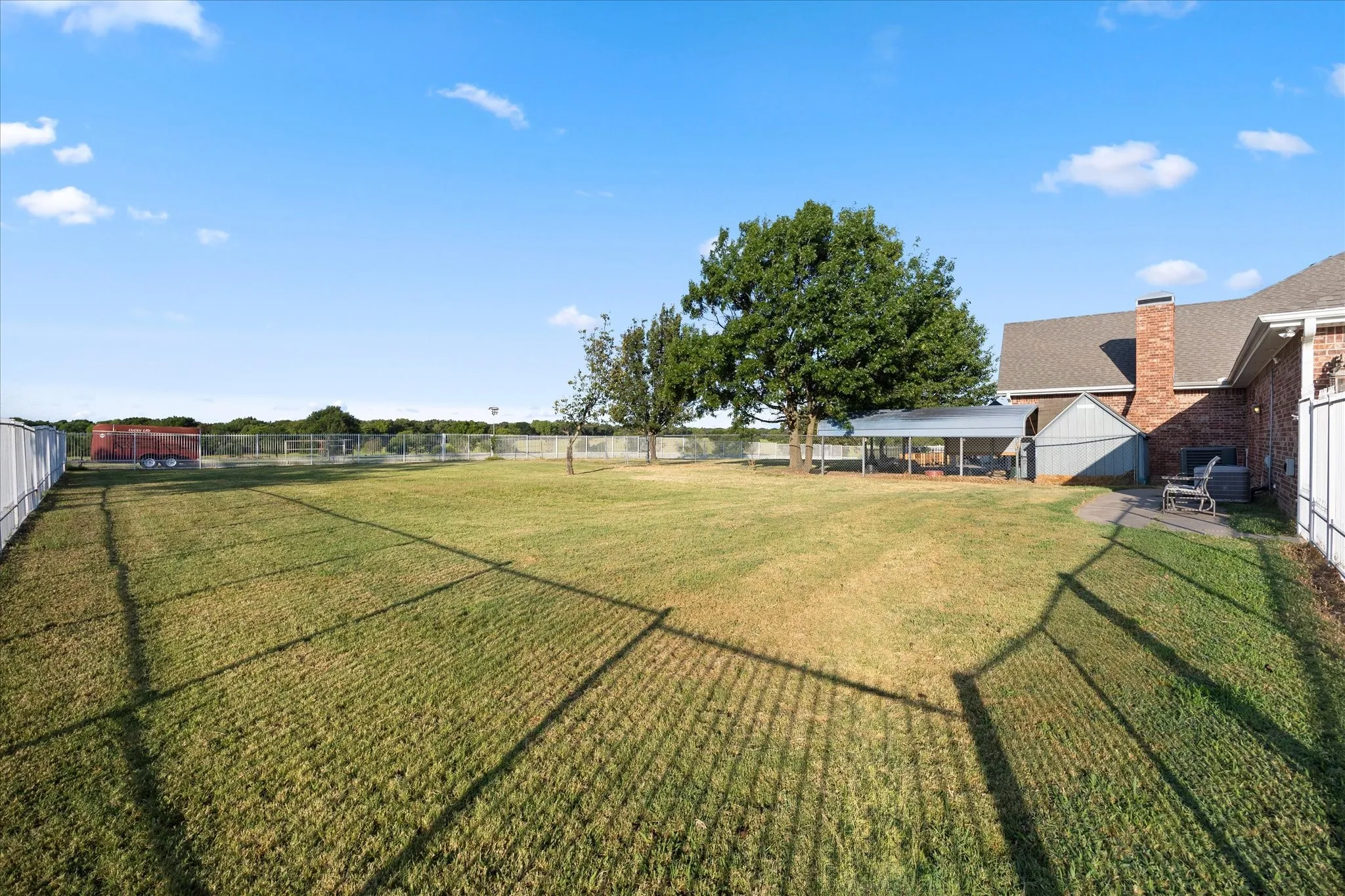 Single Family Residence For Sale in Rains County , 351 Rs County Road 3378, Emory, Texas 75440, 4 Bedroom, 3 Bathroom, 3 Garage spaces, 4,356 Sqft, built in 2006, mls#21359428, Real Estate Agent in Emory, Homes For Sale in Rains county, Homes For Sale in Emory, Realtor in Emory Texas, Real Estate Brokerage Independent Realty Texas, Luminita Cordes Realtor