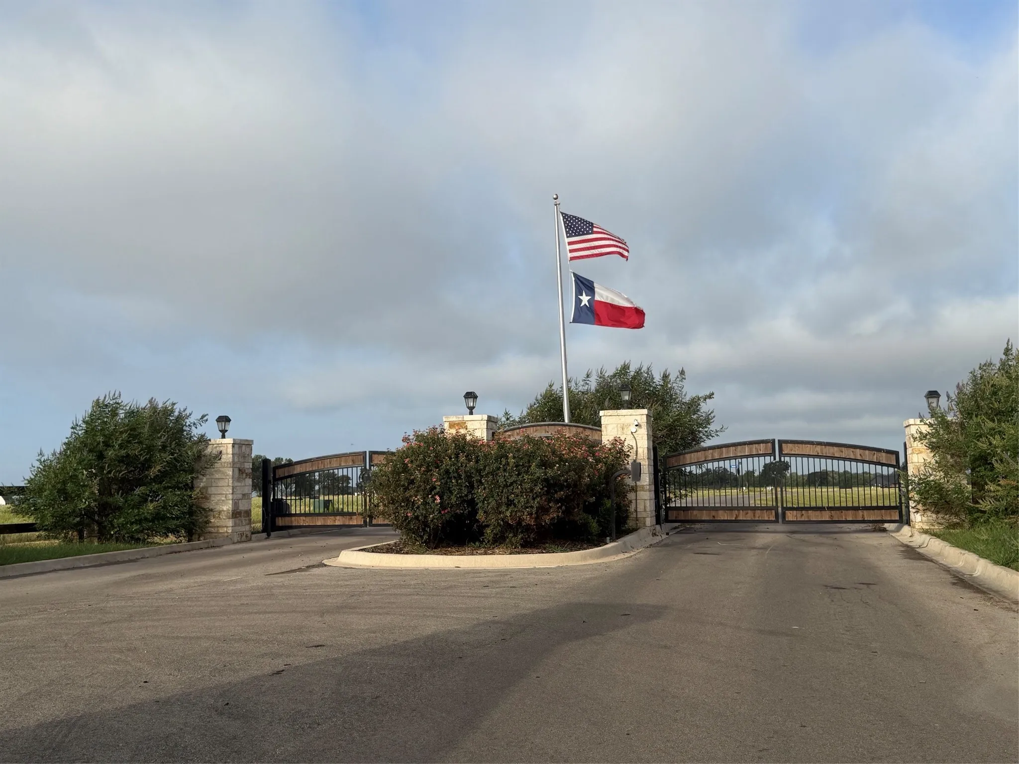 Unimproved Land For Sale in Navarro County , Lot 58 Kayak Cove, Corsicana, Texas 75109, 0, 0, Garage spaces, 0 Sqft, built in 0, Price $400,000, mls#21359509, Real Estate Agent in Corsicana, Homes For Sale in Navarro county, Homes For Sale in Corsicana, Realtor in Corsicana Texas, Real Estate Brokerage Independent Realty Texas, Luminita Cordes Realtor