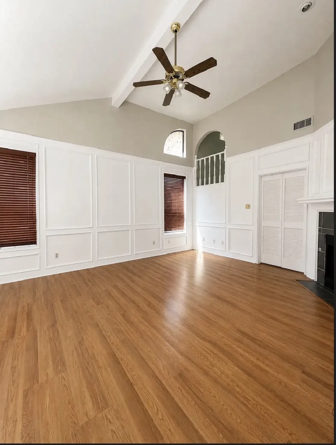 Single Family Residence For Rent in Dallas County , 2401 Autumndale Drive, Mesquite, Texas 75150, 3 Bedroom, 3 Bathroom, Garage spaces, 2,837 Sqft, built in 1988, mls#21359524, Real Estate Agent in Mesquite, Homes For Rent in Dallas county, Homes For Rent in Mesquite, Realtor in Mesquite Texas, Real Estate Brokerage Independent Realty Texas, Luminita Cordes Realtor