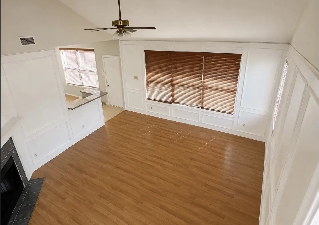 Single Family Residence For Rent in Dallas County , 2401 Autumndale Drive, Mesquite, Texas 75150, 3 Bedroom, 3 Bathroom, Garage spaces, 2,837 Sqft, built in 1988, mls#21359524, Real Estate Agent in Mesquite, Homes For Rent in Dallas county, Homes For Rent in Mesquite, Realtor in Mesquite Texas, Real Estate Brokerage Independent Realty Texas, Luminita Cordes Realtor