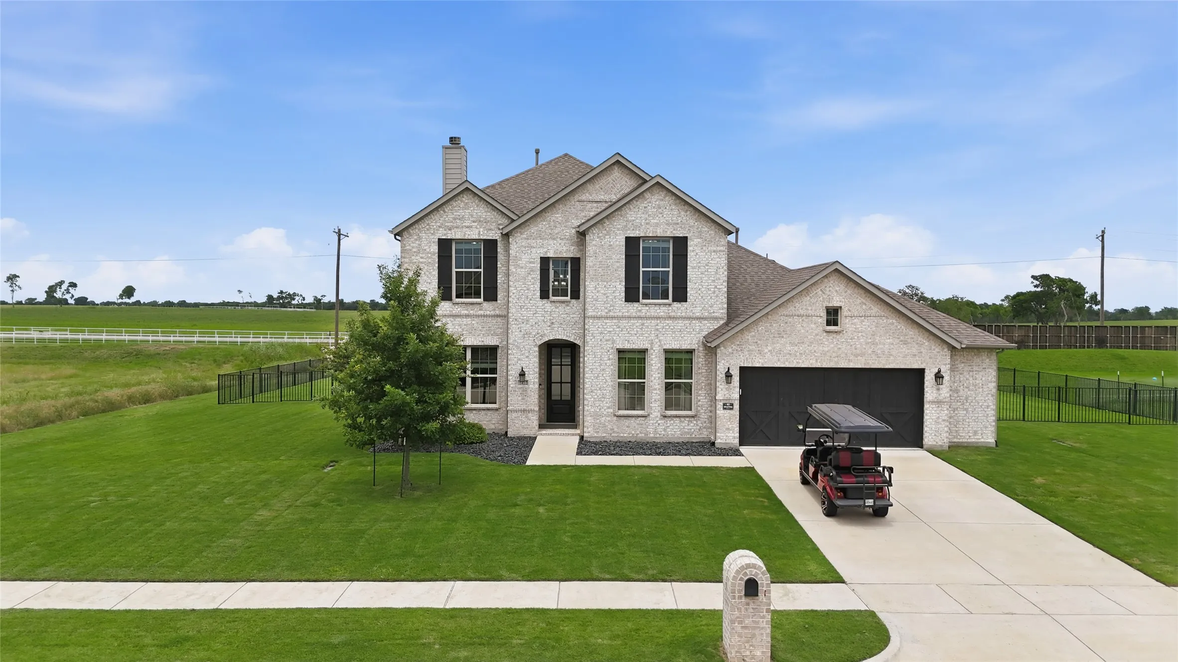 Single Family Residence For Rent in Grayson County , 1422 Shaker Hills Road, Gunter, Texas 75058, 4 Bedroom, 3 Bathroom, 2 Garage spaces, 3,154 Sqft, built in 2021, mls#21358384, Real Estate Agent in Gunter, Homes For Rent in Grayson county, Homes For Rent in Gunter, Realtor in Gunter Texas, Real Estate Brokerage Independent Realty Texas, Luminita Cordes Realtor