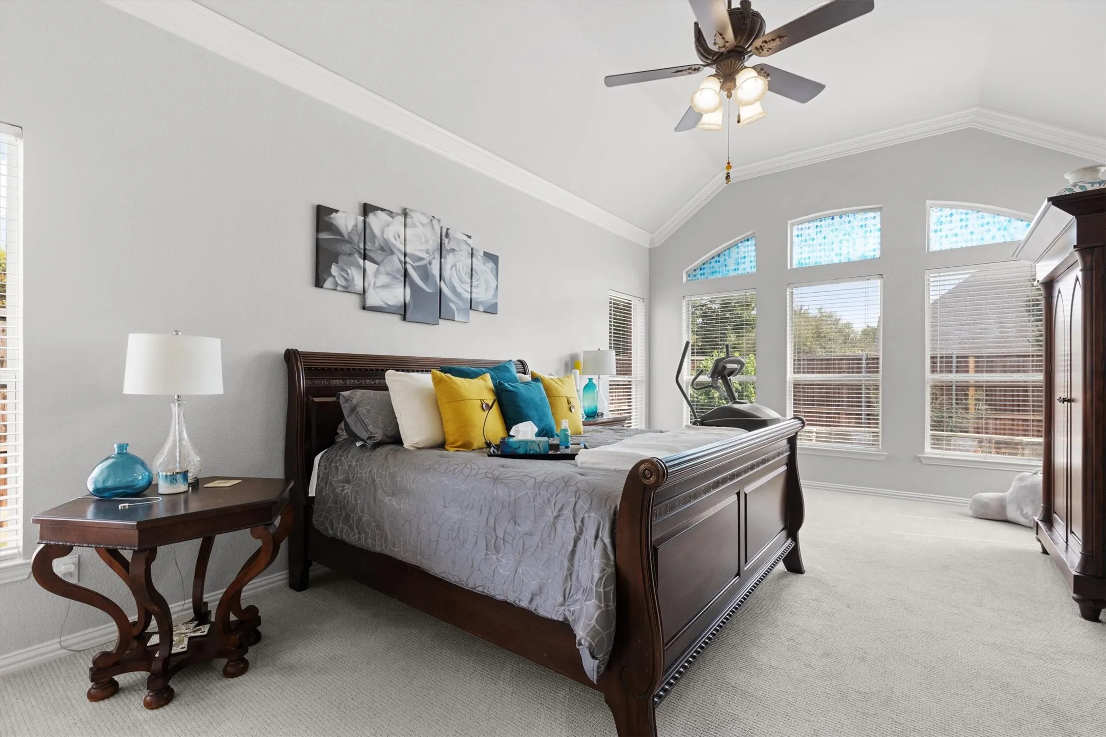 Single Family Residence For Sale in Denton County , 3679 Patriot Drive, Frisco, Texas 75034, 4 Bedroom, 3 Bathroom, 2 Garage spaces, 2,616 Sqft, built in 2002, mls#21357846, Real Estate Agent in Frisco, Homes For Sale in Denton county, Homes For Sale in Frisco, Realtor in Frisco Texas, Real Estate Brokerage Independent Realty Texas, Luminita Cordes Realtor