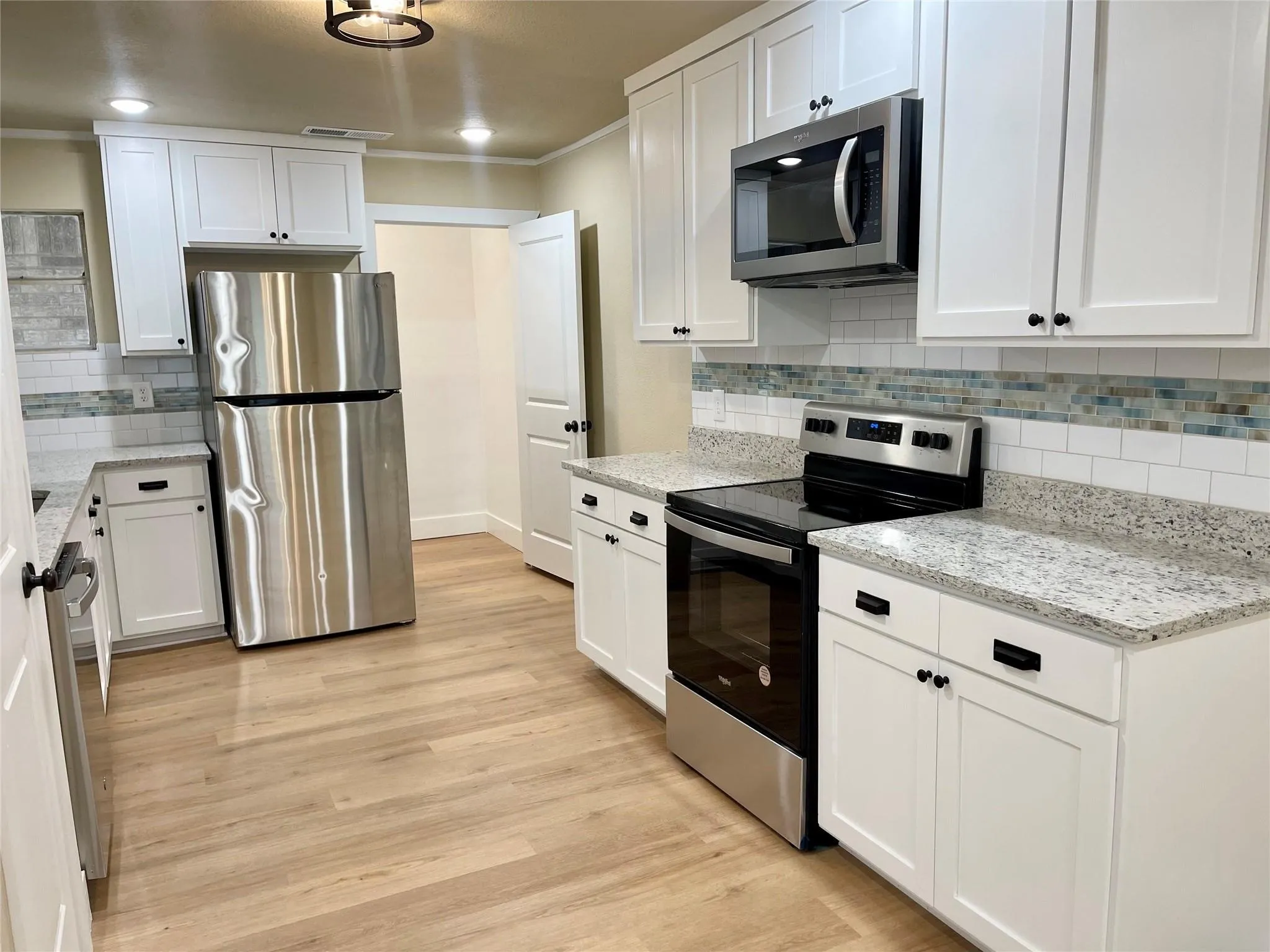Duplex For Rent in Collin County , 515 Maple Street, Farmersville, Texas 75442, 2 Bedroom, 1 Bathroom, Garage spaces, 1,000 Sqft, built in 1970, mls#21359555, Real Estate Agent in Farmersville, Homes For Rent in Collin county, Homes For Rent in Farmersville, Realtor in Farmersville Texas, Real Estate Brokerage Independent Realty Texas, Luminita Cordes Realtor