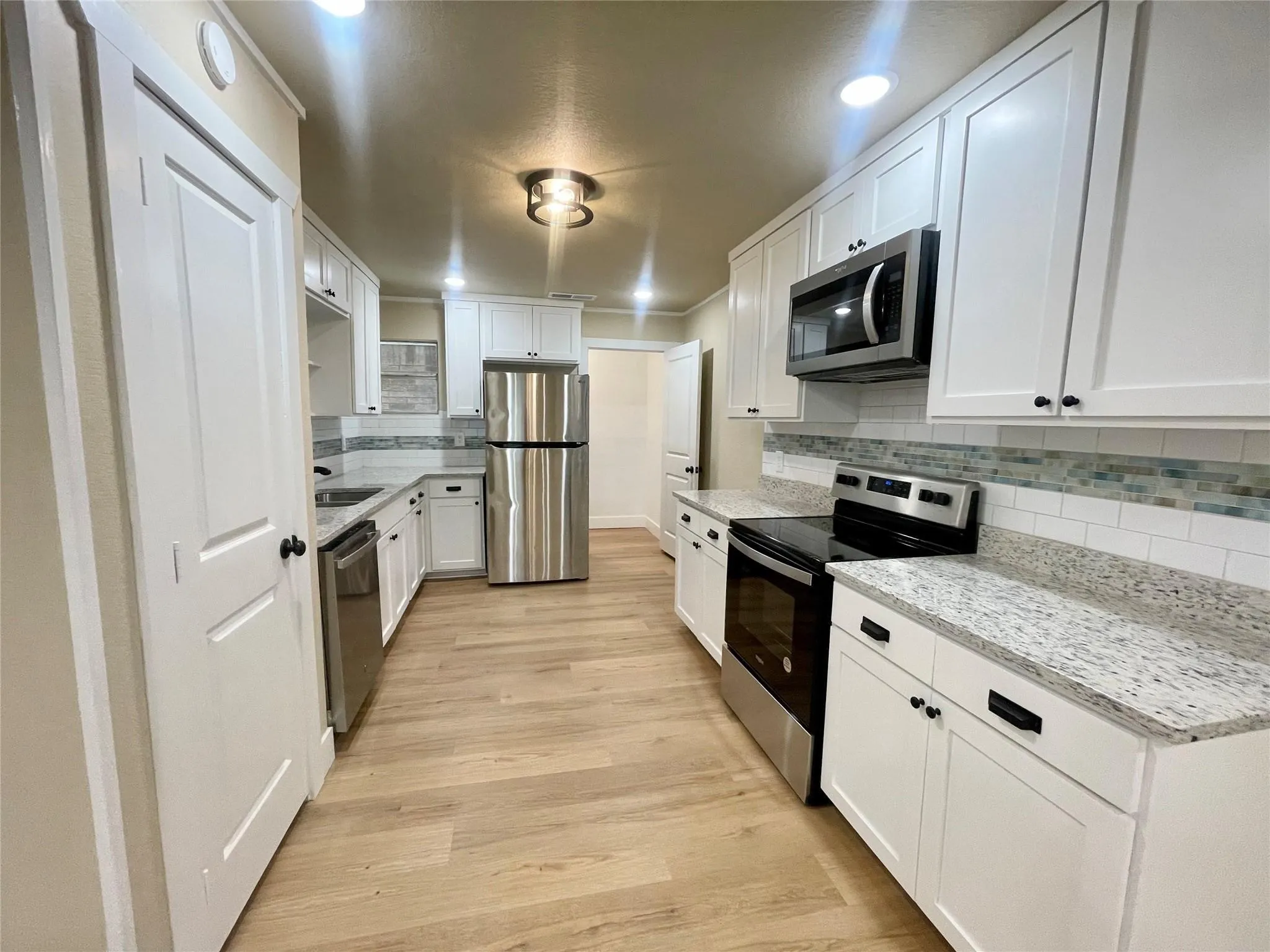 Duplex For Rent in Collin County , 515 Maple Street, Farmersville, Texas 75442, 2 Bedroom, 1 Bathroom, Garage spaces, 1,000 Sqft, built in 1970, mls#21359555, Real Estate Agent in Farmersville, Homes For Rent in Collin county, Homes For Rent in Farmersville, Realtor in Farmersville Texas, Real Estate Brokerage Independent Realty Texas, Luminita Cordes Realtor