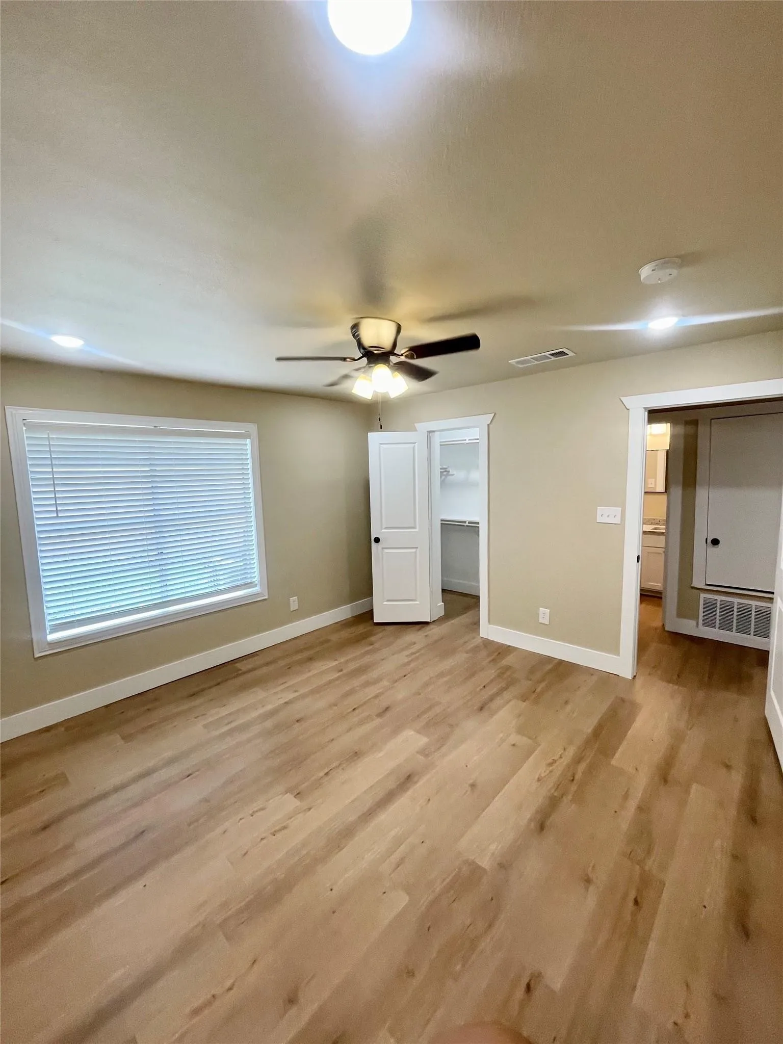 Duplex For Rent in Collin County , 515 Maple Street, Farmersville, Texas 75442, 2 Bedroom, 1 Bathroom, Garage spaces, 1,000 Sqft, built in 1970, mls#21359555, Real Estate Agent in Farmersville, Homes For Rent in Collin county, Homes For Rent in Farmersville, Realtor in Farmersville Texas, Real Estate Brokerage Independent Realty Texas, Luminita Cordes Realtor