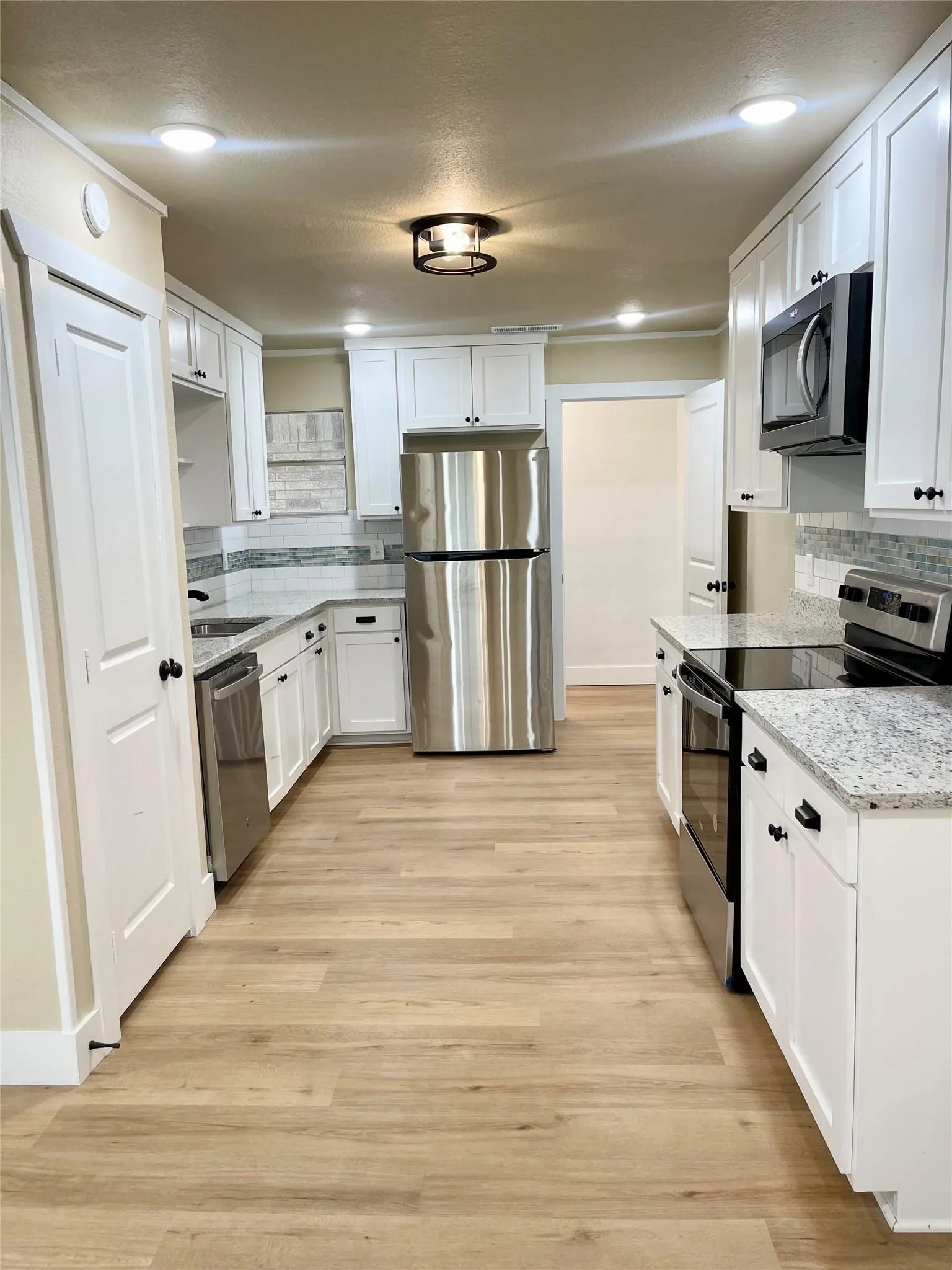 Duplex For Rent in Collin County , 515 Maple Street, Farmersville, Texas 75442, 2 Bedroom, 1 Bathroom, Garage spaces, 1,000 Sqft, built in 1970, mls#21359555, Real Estate Agent in Farmersville, Homes For Rent in Collin county, Homes For Rent in Farmersville, Realtor in Farmersville Texas, Real Estate Brokerage Independent Realty Texas, Luminita Cordes Realtor