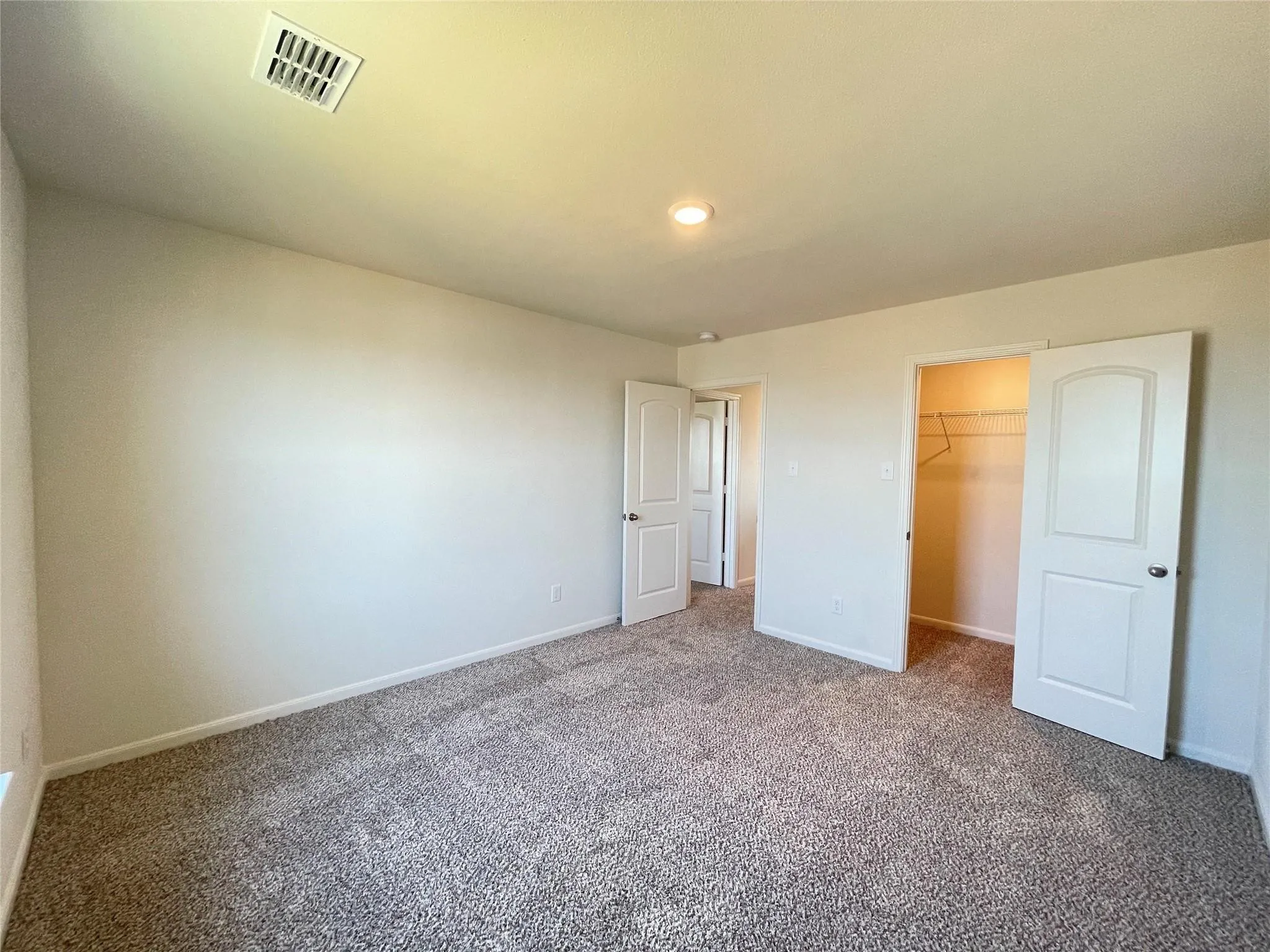 Single Family Residence For Rent in Dallas County , 623 Aqueduct Drive, Seagoville, Texas 75159, 4 Bedroom, 3 Bathroom, 2 Garage spaces, 2,209 Sqft, built in 2021, mls#21359557, Real Estate Agent in Seagoville, Homes For Rent in Dallas county, Homes For Rent in Seagoville, Realtor in Seagoville Texas, Real Estate Brokerage Independent Realty Texas, Luminita Cordes Realtor