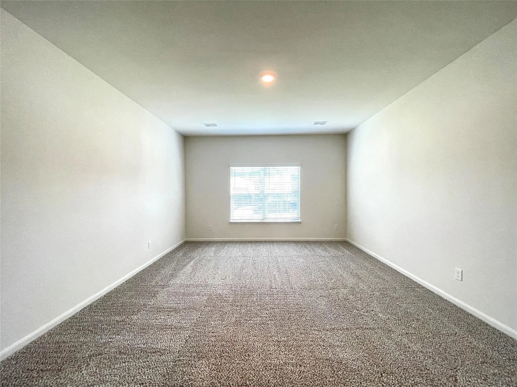 Single Family Residence For Rent in Dallas County , 623 Aqueduct Drive, Seagoville, Texas 75159, 4 Bedroom, 3 Bathroom, 2 Garage spaces, 2,209 Sqft, built in 2021, mls#21359557, Real Estate Agent in Seagoville, Homes For Rent in Dallas county, Homes For Rent in Seagoville, Realtor in Seagoville Texas, Real Estate Brokerage Independent Realty Texas, Luminita Cordes Realtor