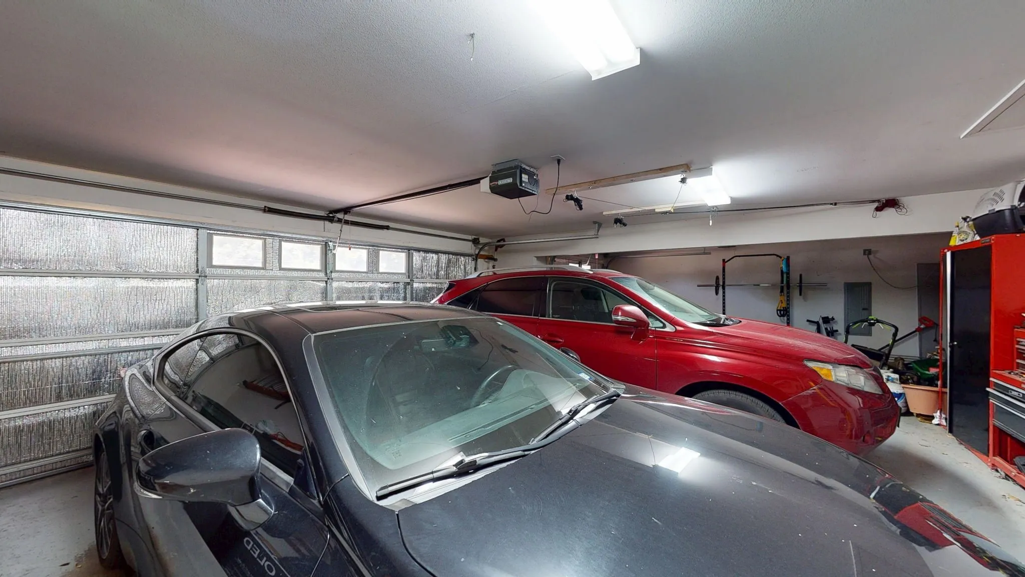 Three car garage,21'x35'