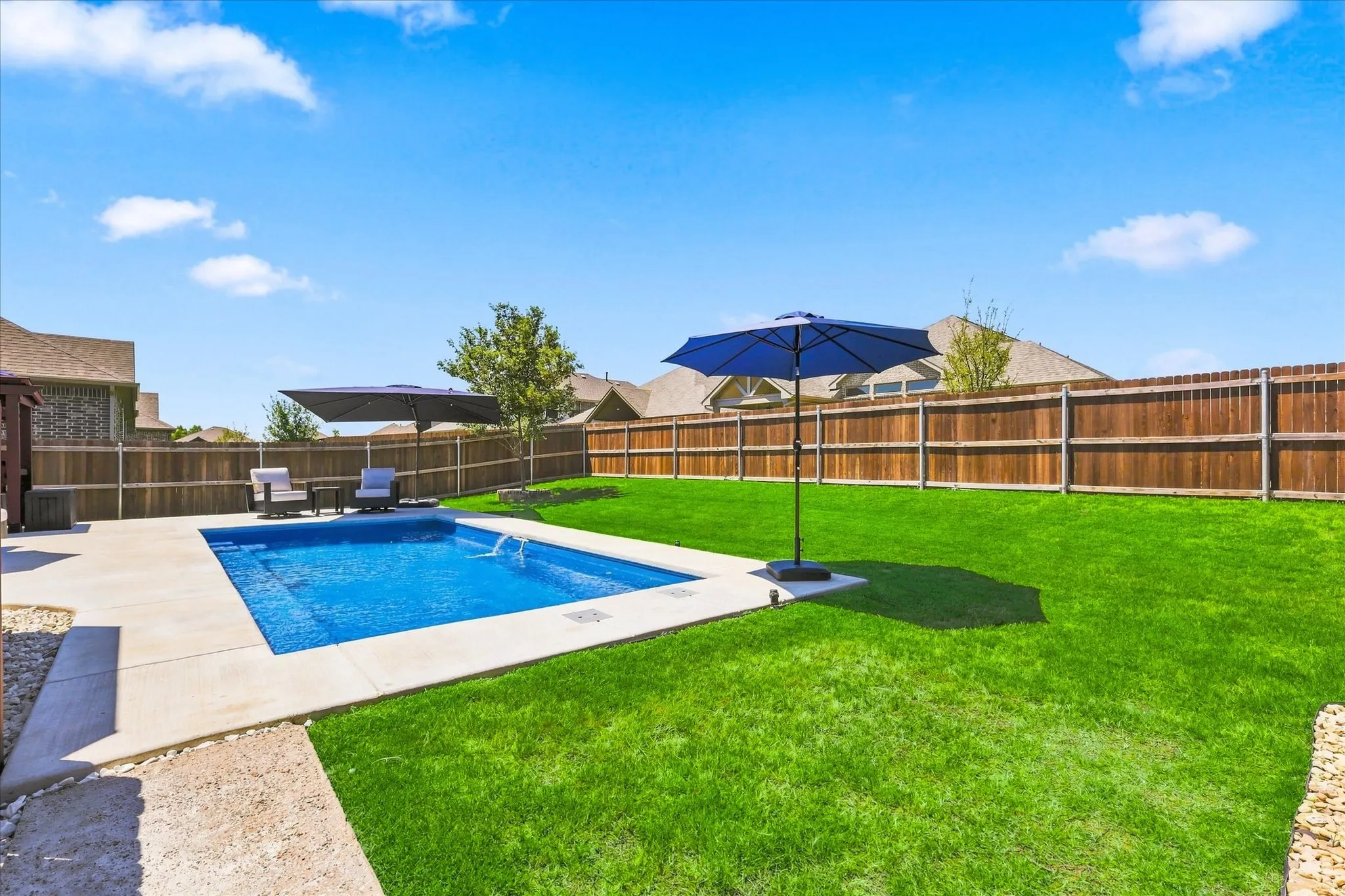 Single Family Residence For Sale in Ellis County , 1863 Silver Birch Road, Waxahachie, Texas 75165, 4 Bedroom, 3 Bathroom, 2 Garage spaces, 2,460 Sqft, built in 2024, mls#21357076, Real Estate Agent in Waxahachie, Homes For Sale in Ellis county, Homes For Sale in Waxahachie, Realtor in Waxahachie Texas, Real Estate Brokerage Independent Realty Texas, Luminita Cordes Realtor