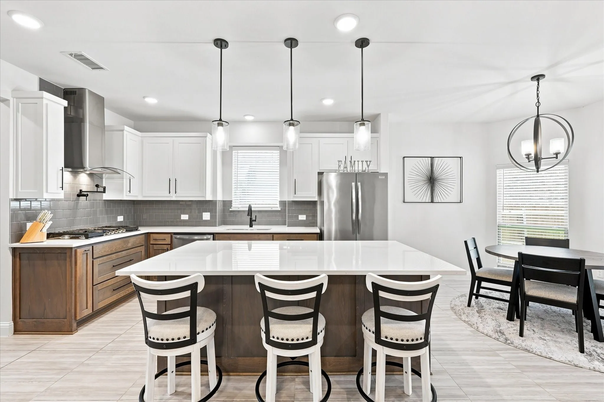 Single Family Residence For Sale in Ellis County , 1863 Silver Birch Road, Waxahachie, Texas 75165, 4 Bedroom, 3 Bathroom, 2 Garage spaces, 2,460 Sqft, built in 2024, mls#21357076, Real Estate Agent in Waxahachie, Homes For Sale in Ellis county, Homes For Sale in Waxahachie, Realtor in Waxahachie Texas, Real Estate Brokerage Independent Realty Texas, Luminita Cordes Realtor