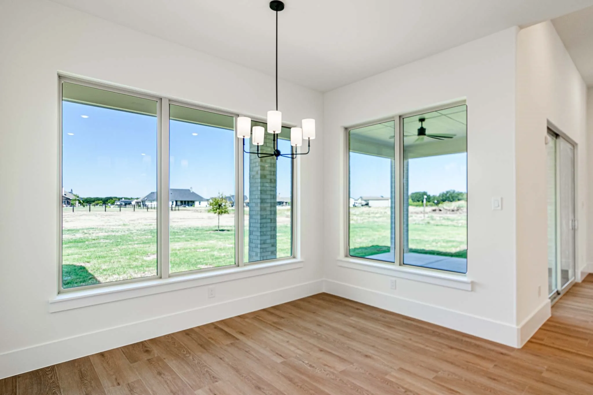 Single Family Residence For Sale in Hunt County , 5916 E Sky Hawk Trail, Royse City, Texas 75189, 5 Bedroom, 4 Bathroom, 2 Garage spaces, 2,768 Sqft, built in 2026, mls#21359206, Real Estate Agent in Royse City, Homes For Sale in Hunt county, Homes For Sale in Royse City, Realtor in Royse City Texas, Real Estate Brokerage Independent Realty Texas, Luminita Cordes Realtor