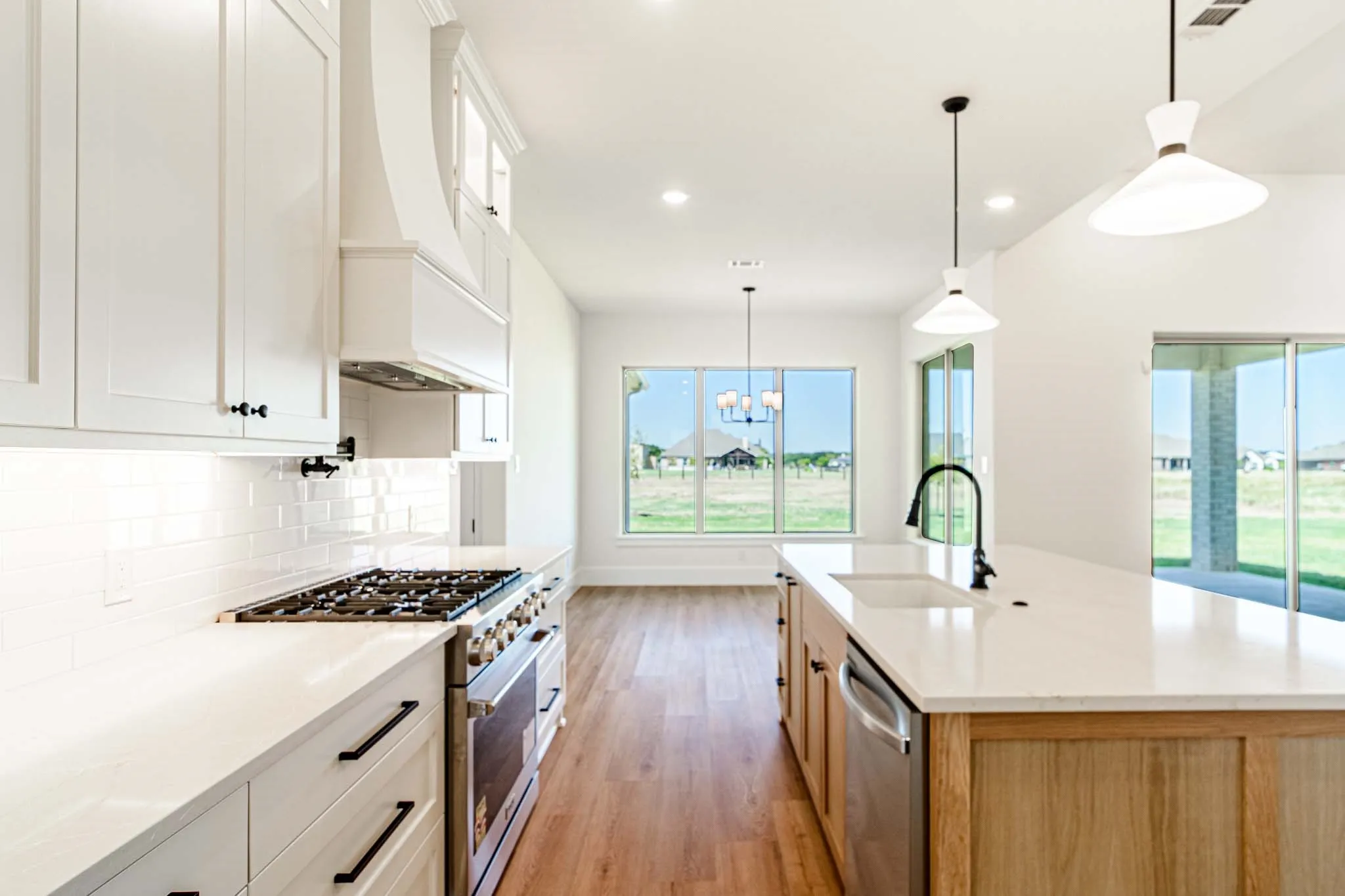 Single Family Residence For Sale in Hunt County , 5916 E Sky Hawk Trail, Royse City, Texas 75189, 5 Bedroom, 4 Bathroom, 2 Garage spaces, 2,768 Sqft, built in 2026, mls#21359206, Real Estate Agent in Royse City, Homes For Sale in Hunt county, Homes For Sale in Royse City, Realtor in Royse City Texas, Real Estate Brokerage Independent Realty Texas, Luminita Cordes Realtor