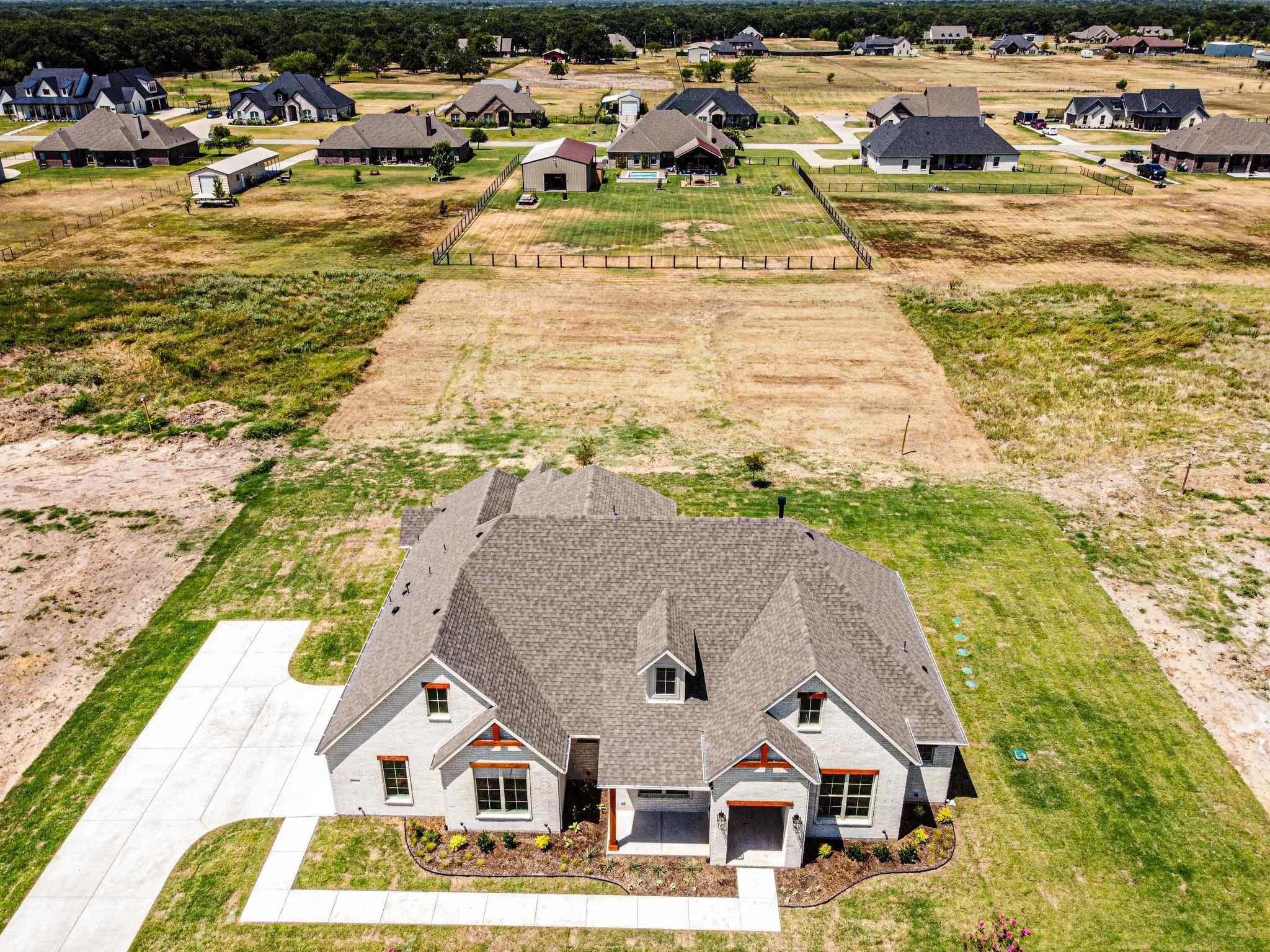 Single Family Residence For Sale in Hunt County , 5916 E Sky Hawk Trail, Royse City, Texas 75189, 5 Bedroom, 4 Bathroom, 2 Garage spaces, 2,768 Sqft, built in 2026, mls#21359206, Real Estate Agent in Royse City, Homes For Sale in Hunt county, Homes For Sale in Royse City, Realtor in Royse City Texas, Real Estate Brokerage Independent Realty Texas, Luminita Cordes Realtor