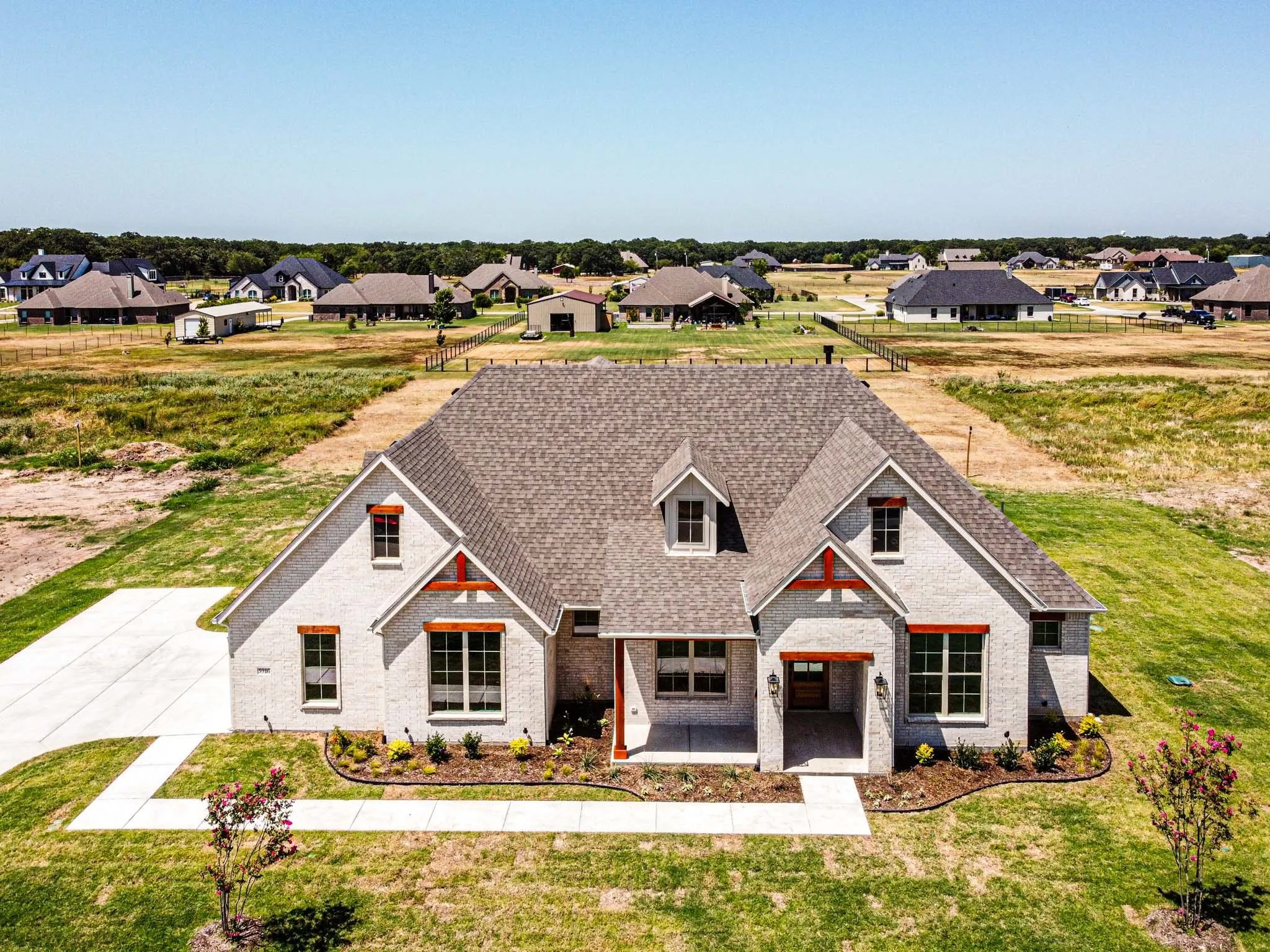Single Family Residence For Sale in Hunt County , 5916 E Sky Hawk Trail, Royse City, Texas 75189, 5 Bedroom, 4 Bathroom, 2 Garage spaces, 2,768 Sqft, built in 2026, mls#21359206, Real Estate Agent in Royse City, Homes For Sale in Hunt county, Homes For Sale in Royse City, Realtor in Royse City Texas, Real Estate Brokerage Independent Realty Texas, Luminita Cordes Realtor