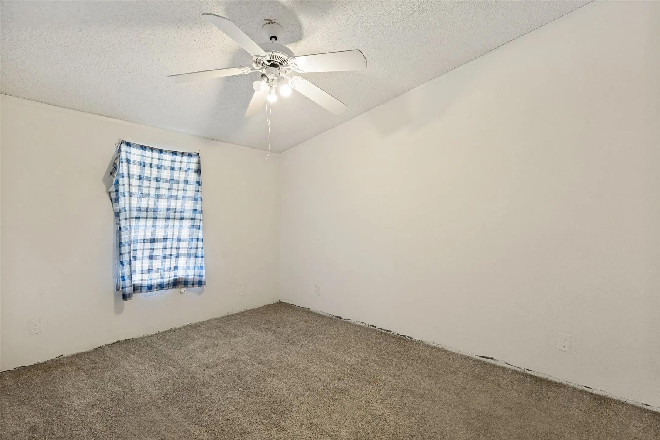 Manufactured Home For Sale in Navarro County , 409 Fm 1126, Rice, Texas 75155, 3 Bedroom, 2 Bathroom, Garage spaces, 1,232 Sqft, built in 1999, mls#21359558, Real Estate Agent in Rice, Homes For Sale in Navarro county, Homes For Sale in Rice, Realtor in Rice Texas, Real Estate Brokerage Independent Realty Texas, Luminita Cordes Realtor