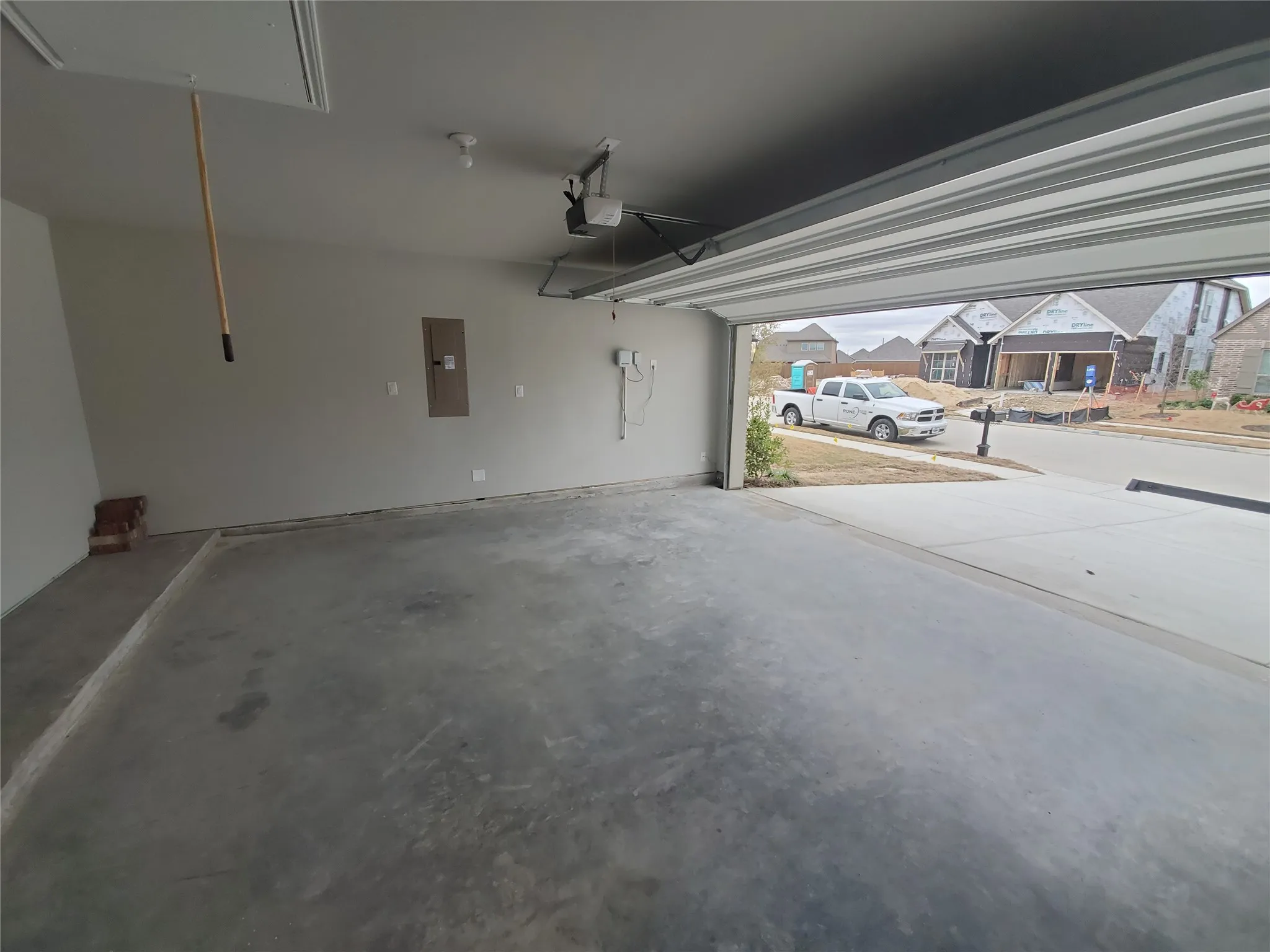 Single Family Residence For Rent in Kaufman County , 2321 Birdwell Cove, Forney, Texas 75126, 3 Bedroom, 2 Bathroom, 2 Garage spaces, 1,710 Sqft, built in 2020, mls#21356991, Real Estate Agent in Forney, Homes For Rent in Kaufman county, Homes For Rent in Forney, Realtor in Forney Texas, Real Estate Brokerage Independent Realty Texas, Luminita Cordes Realtor
