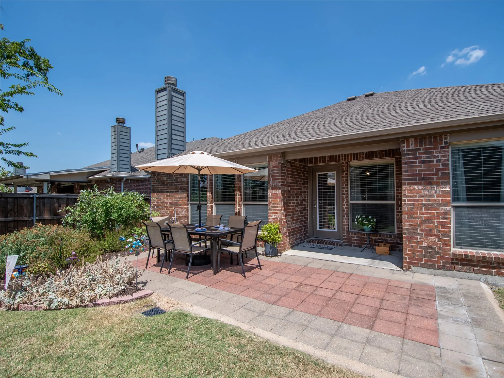 Single Family Residence For Sale in Collin County , 3306 Bear Creek Drive, Melissa, Texas 75454, 4 Bedroom, 2 Bathroom, 2 Garage spaces, 2,045 Sqft, built in 2010, mls#21355504, Real Estate Agent in Melissa, Homes For Sale in Collin county, Homes For Sale in Melissa, Realtor in Melissa Texas, Real Estate Brokerage Independent Realty Texas, Luminita Cordes Realtor