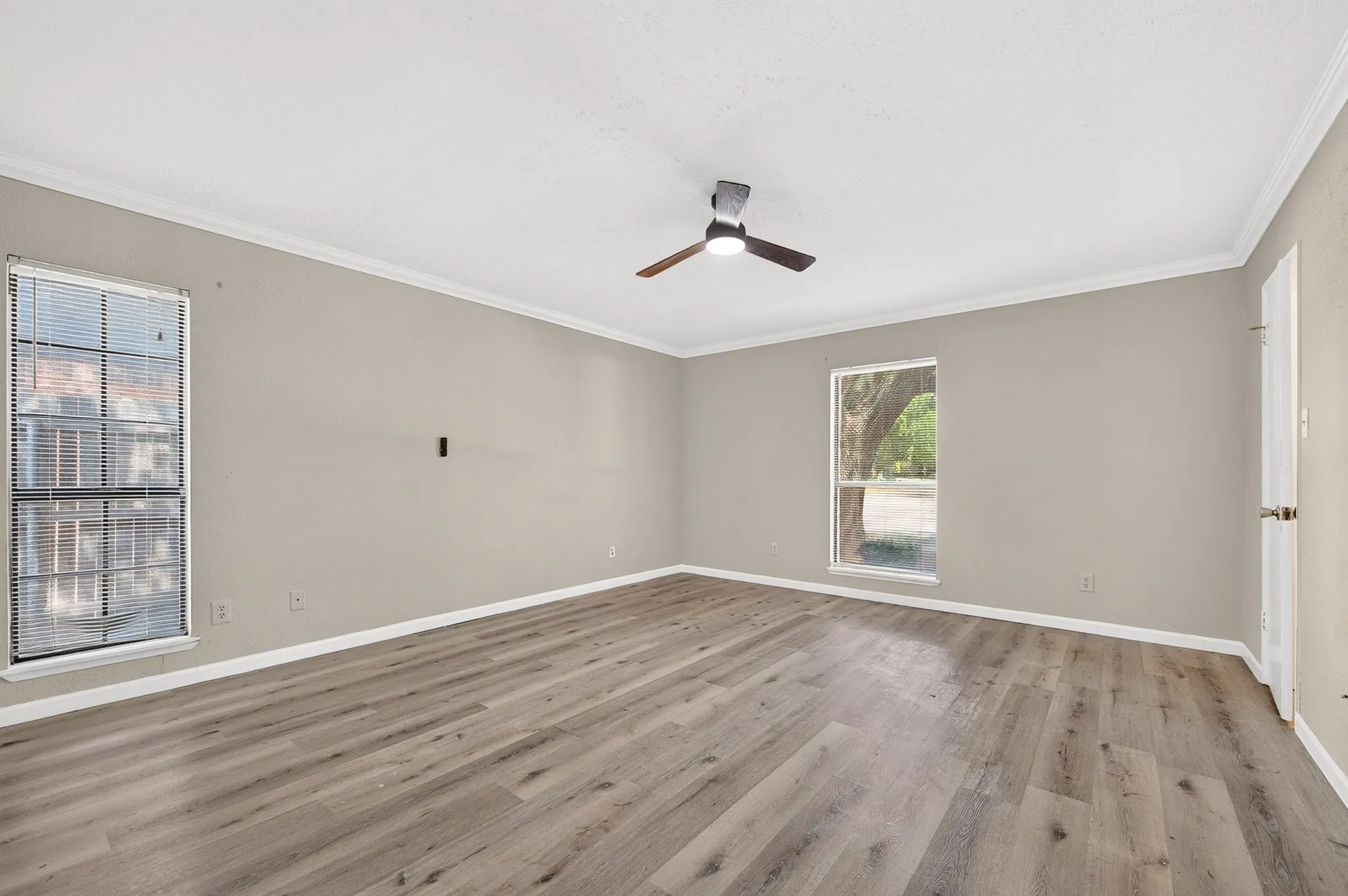 Single Family Residence For Sale in Dallas County , 247 Woodhurst Drive, Coppell, Texas 75019, 3 Bedroom, 2 Bathroom, 2 Garage spaces, 1,963 Sqft, built in 1979, mls#21359589, Real Estate Agent in Coppell, Homes For Sale in Dallas county, Homes For Sale in Coppell, Realtor in Coppell Texas, Real Estate Brokerage Independent Realty Texas, Luminita Cordes Realtor