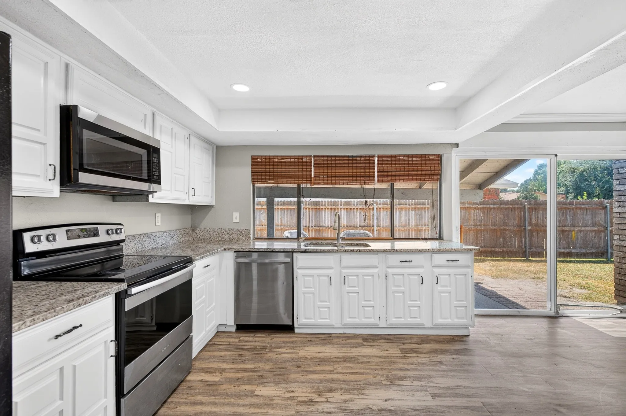 Single Family Residence For Sale in Dallas County , 247 Woodhurst Drive, Coppell, Texas 75019, 3 Bedroom, 2 Bathroom, 2 Garage spaces, 1,963 Sqft, built in 1979, mls#21359589, Real Estate Agent in Coppell, Homes For Sale in Dallas county, Homes For Sale in Coppell, Realtor in Coppell Texas, Real Estate Brokerage Independent Realty Texas, Luminita Cordes Realtor