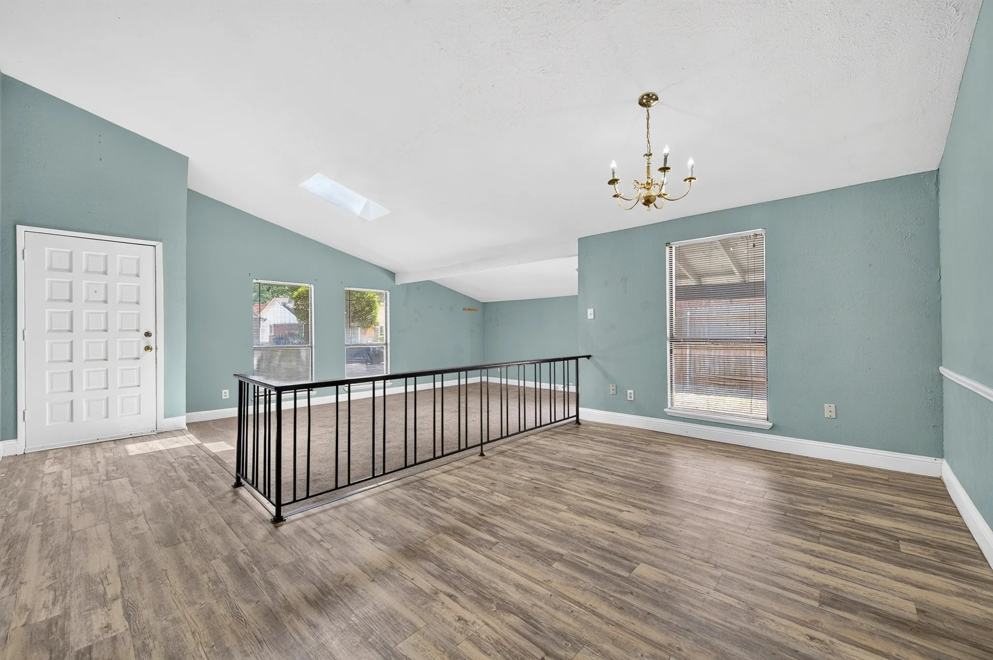 Single Family Residence For Sale in Dallas County , 247 Woodhurst Drive, Coppell, Texas 75019, 3 Bedroom, 2 Bathroom, 2 Garage spaces, 1,963 Sqft, built in 1979, mls#21359589, Real Estate Agent in Coppell, Homes For Sale in Dallas county, Homes For Sale in Coppell, Realtor in Coppell Texas, Real Estate Brokerage Independent Realty Texas, Luminita Cordes Realtor