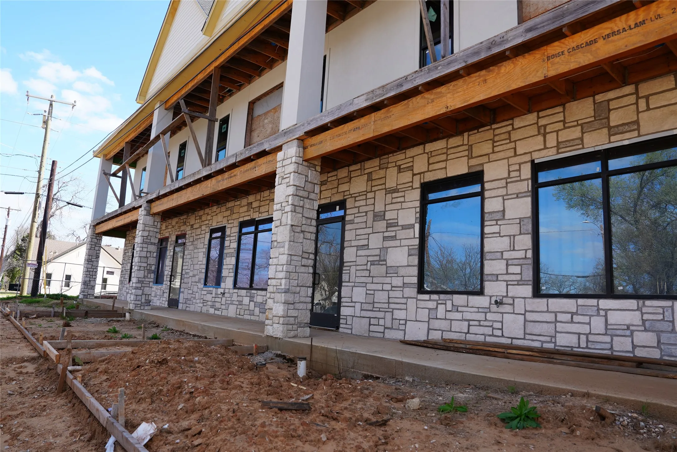 Townhouse For Sale in Tarrant County , 301 W Oak Street, Mansfield, Texas 76063, 3 Bedroom, 6 Bathroom, 2 Garage spaces, 4,000 Sqft, built in 2026, Price $899,999, mls#21345379, Real Estate Agent in Mansfield, Homes For Sale in Tarrant county, Homes For Sale in Mansfield, Realtor in Mansfield Texas, Real Estate Brokerage Independent Realty Texas, Luminita Cordes Realtor