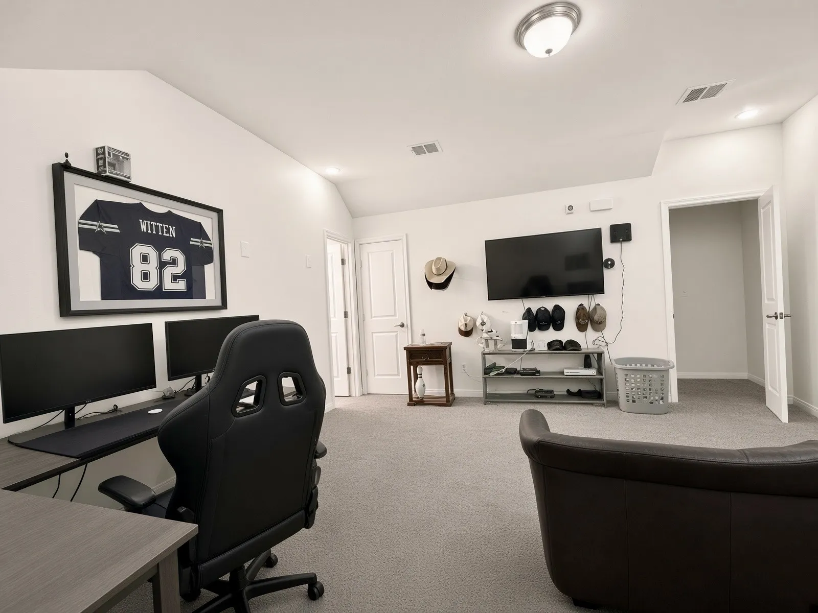Upstairs bedroom