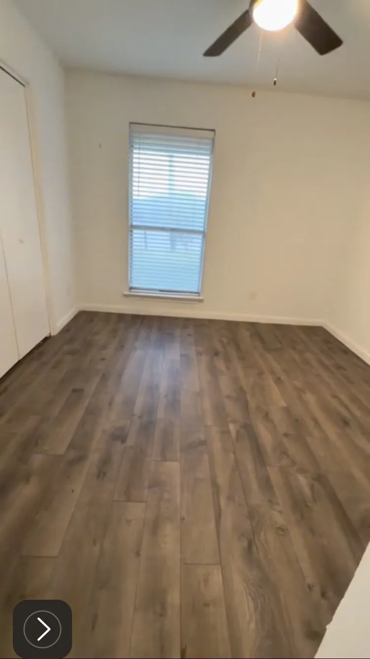 Duplex For Rent in Dallas County , 206 Matt Place, Grand Prairie, Texas 75051, 2 Bedroom, 2 Bathroom, Garage spaces, 1,150 Sqft, built in 1983, mls#21359601, Real Estate Agent in Grand Prairie, Homes For Rent in Dallas county, Homes For Rent in Grand Prairie, Realtor in Grand Prairie Texas, Real Estate Brokerage Independent Realty Texas, Luminita Cordes Realtor