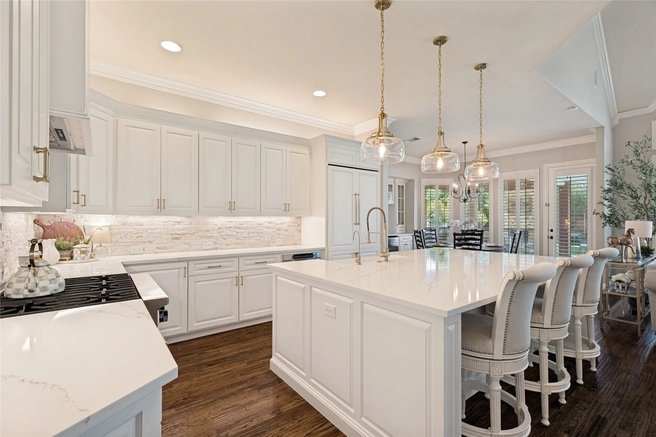 Single Family Residence For Sale in Collin County , 1904 Savannah Drive, Mc Kinney, Texas 75072, 4 Bedroom, 5 Bathroom, 3 Garage spaces, 3,860 Sqft, built in 1999, mls#21356065, Real Estate Agent in Mc Kinney, Homes For Sale in Collin county, Homes For Sale in Mc Kinney, Realtor in Mc Kinney Texas, Real Estate Brokerage Independent Realty Texas, Luminita Cordes Realtor