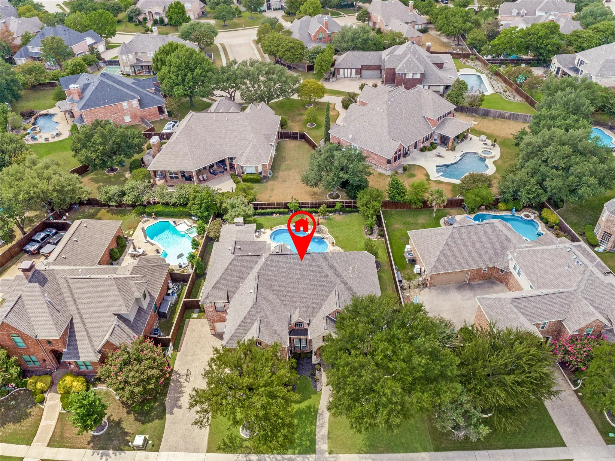 Single Family Residence For Sale in Collin County , 1904 Savannah Drive, Mc Kinney, Texas 75072, 4 Bedroom, 5 Bathroom, 3 Garage spaces, 3,860 Sqft, built in 1999, mls#21356065, Real Estate Agent in Mc Kinney, Homes For Sale in Collin county, Homes For Sale in Mc Kinney, Realtor in Mc Kinney Texas, Real Estate Brokerage Independent Realty Texas, Luminita Cordes Realtor