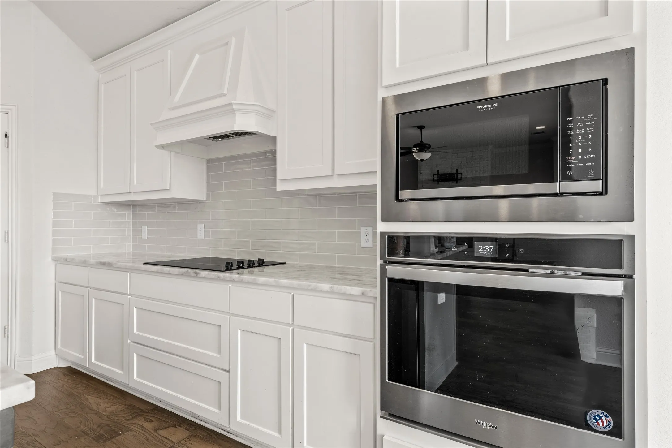 Single Family Residence For Sale in Mc Lennan County , 336 Oak Meadow Trail, Waco, Texas 76657, 4 Bedroom, 2 Bathroom, 2 Garage spaces, 2,222 Sqft, built in 2021, mls#21353725, Real Estate Agent in Waco, Homes For Sale in Mc Lennan county, Homes For Sale in Waco, Realtor in Waco Texas, Real Estate Brokerage Independent Realty Texas, Luminita Cordes Realtor