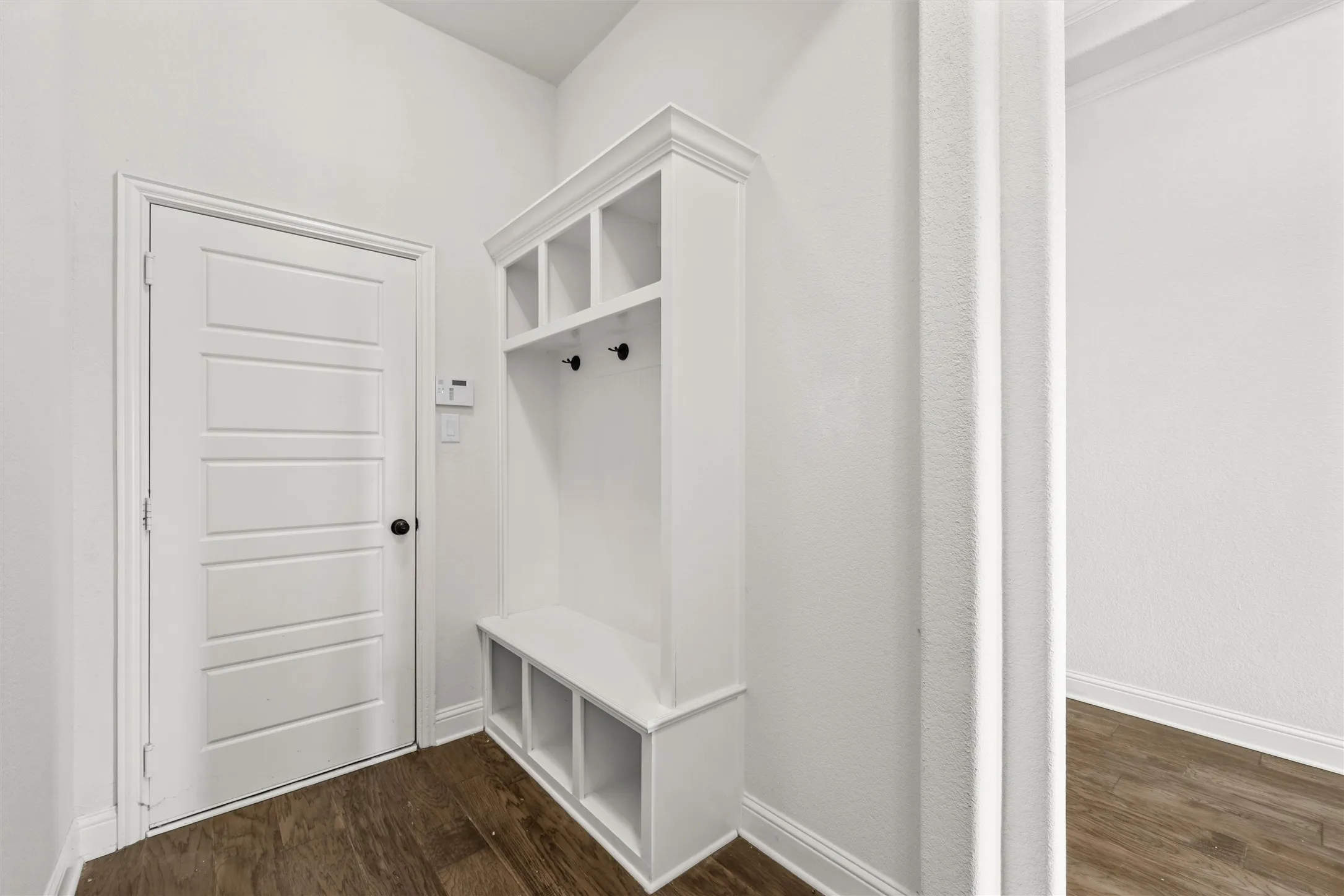 Single Family Residence For Sale in Mc Lennan County , 336 Oak Meadow Trail, Waco, Texas 76657, 4 Bedroom, 2 Bathroom, 2 Garage spaces, 2,222 Sqft, built in 2021, mls#21353725, Real Estate Agent in Waco, Homes For Sale in Mc Lennan county, Homes For Sale in Waco, Realtor in Waco Texas, Real Estate Brokerage Independent Realty Texas, Luminita Cordes Realtor