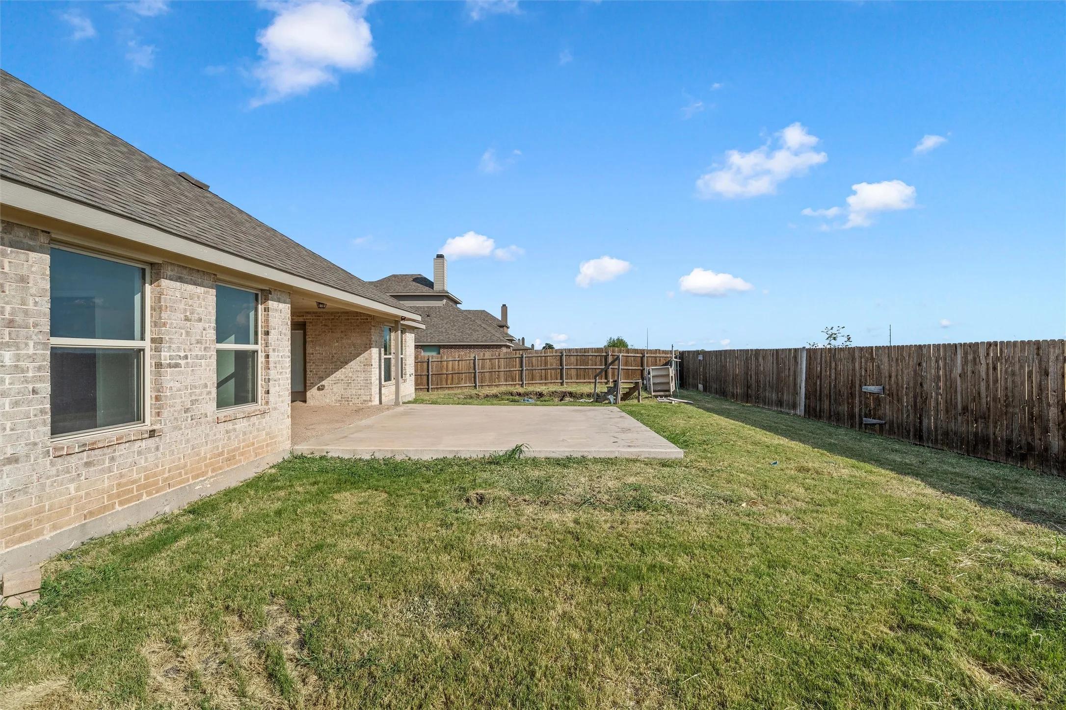 Single Family Residence For Sale in Mc Lennan County , 336 Oak Meadow Trail, Waco, Texas 76657, 4 Bedroom, 2 Bathroom, 2 Garage spaces, 2,222 Sqft, built in 2021, mls#21353725, Real Estate Agent in Waco, Homes For Sale in Mc Lennan county, Homes For Sale in Waco, Realtor in Waco Texas, Real Estate Brokerage Independent Realty Texas, Luminita Cordes Realtor