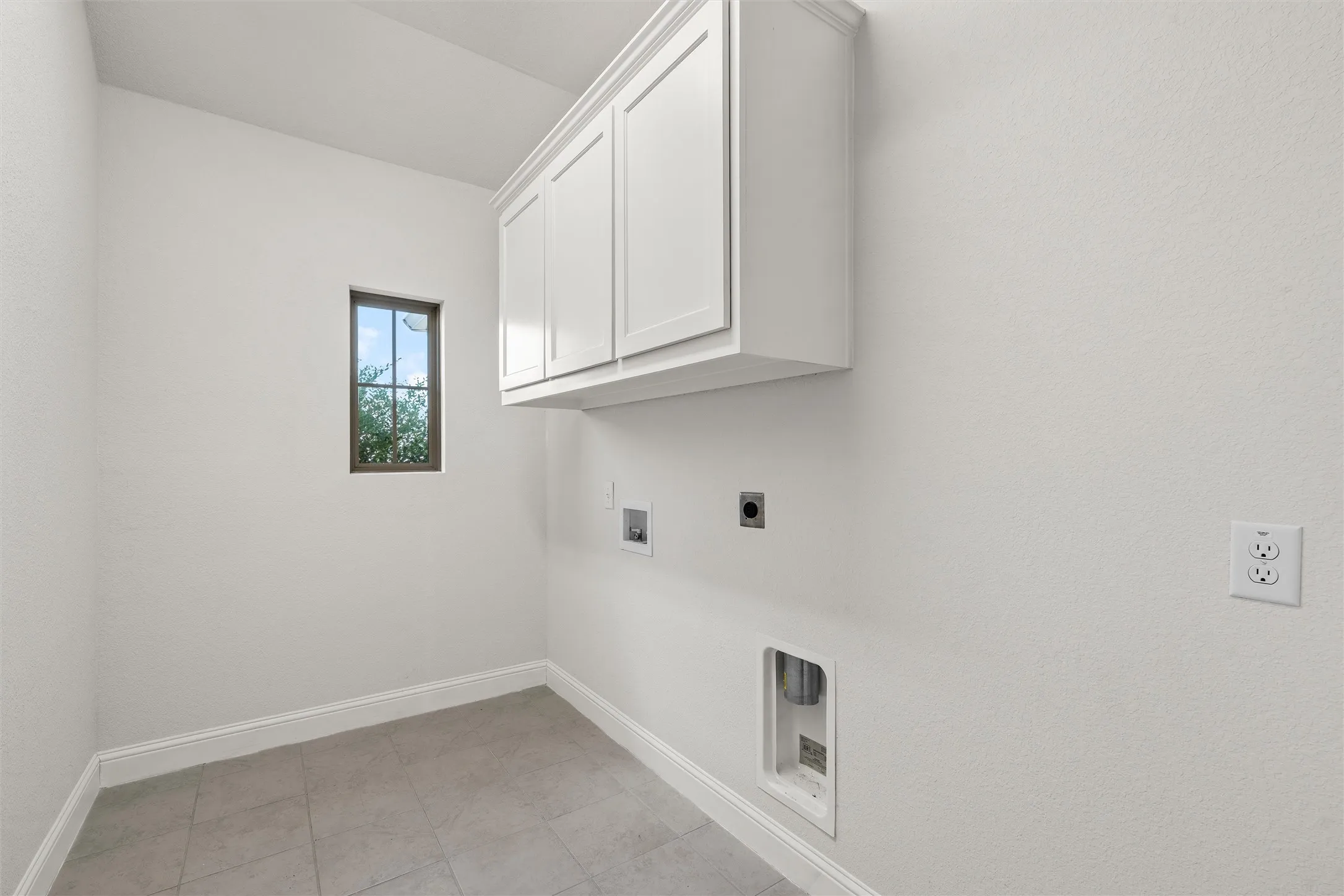 Single Family Residence For Sale in Mc Lennan County , 336 Oak Meadow Trail, Waco, Texas 76657, 4 Bedroom, 2 Bathroom, 2 Garage spaces, 2,222 Sqft, built in 2021, mls#21353725, Real Estate Agent in Waco, Homes For Sale in Mc Lennan county, Homes For Sale in Waco, Realtor in Waco Texas, Real Estate Brokerage Independent Realty Texas, Luminita Cordes Realtor