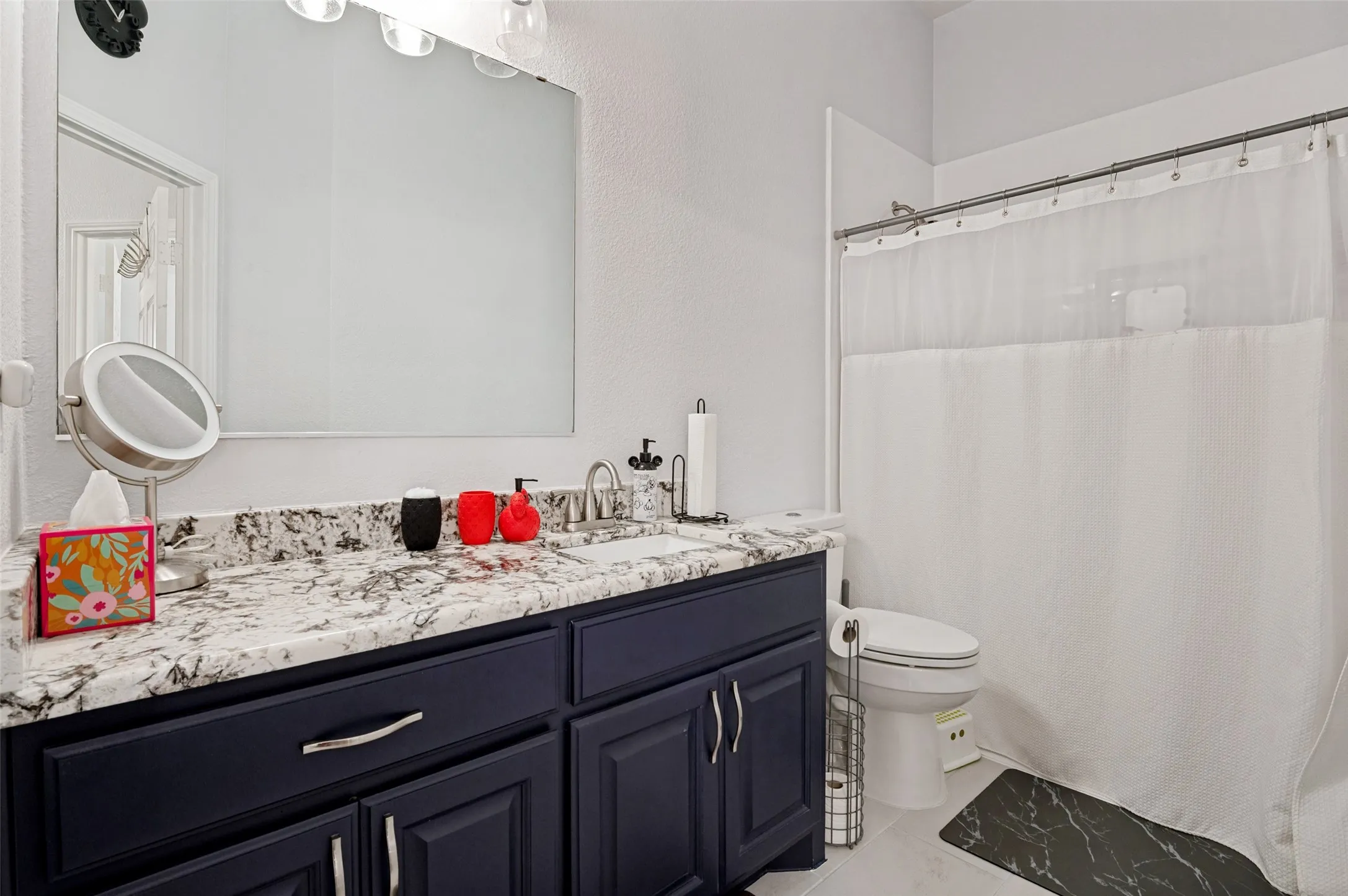 Single Family Residence For Sale in Ellis County , 517 Magnolia Lane, Glenn Heights, Texas 75154, 3 Bedroom, 2 Bathroom, 2 Garage spaces, 2,625 Sqft, built in 2006, mls#21357270, Real Estate Agent in Glenn Heights, Homes For Sale in Ellis county, Homes For Sale in Glenn Heights, Realtor in Glenn Heights Texas, Real Estate Brokerage Independent Realty Texas, Luminita Cordes Realtor