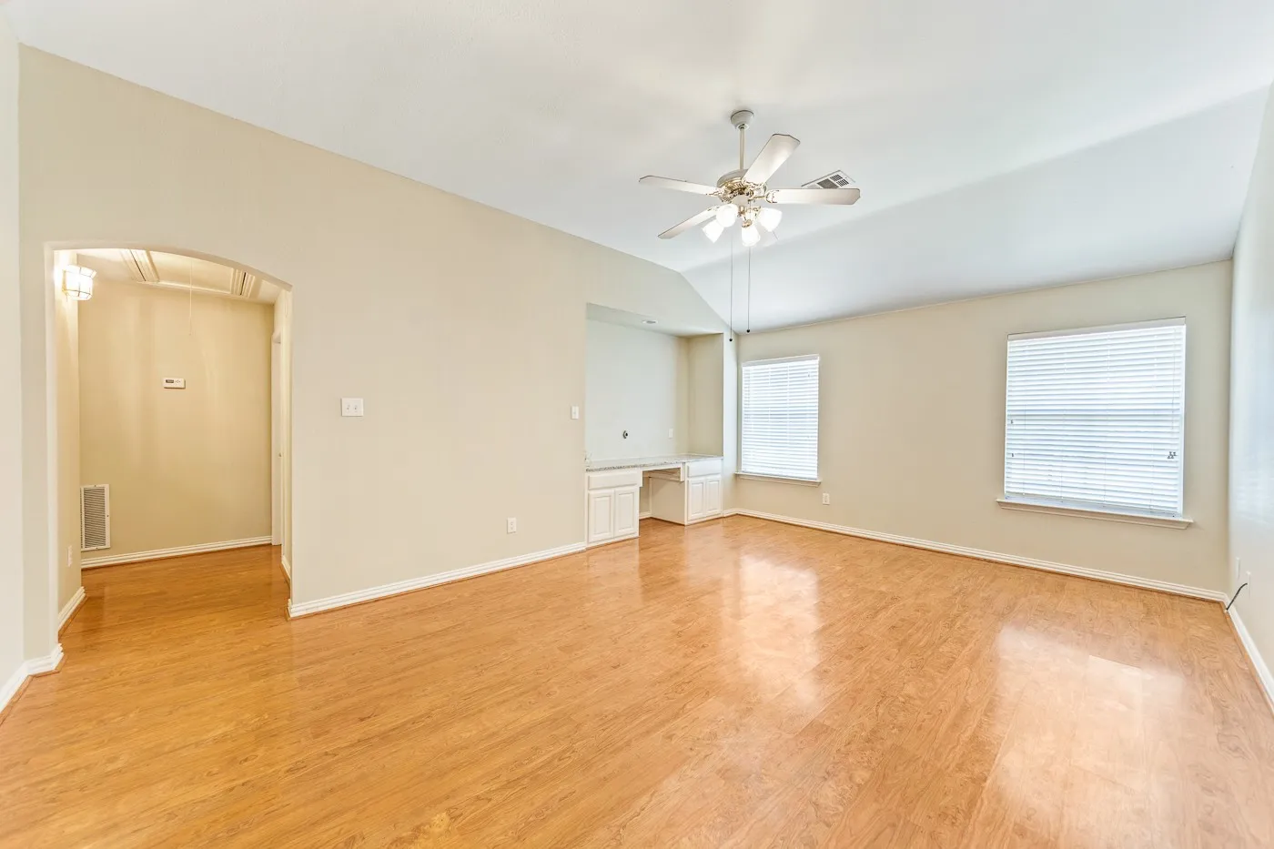 Single Family Residence For Rent in Collin County , 1503 Terlingua Court, Allen, Texas 75013, 4 Bedroom, 4 Bathroom, 2 Garage spaces, 3,214 Sqft, built in 2000, mls#21359608, Real Estate Agent in Allen, Homes For Rent in Collin county, Homes For Rent in Allen, Realtor in Allen Texas, Real Estate Brokerage Independent Realty Texas, Luminita Cordes Realtor
