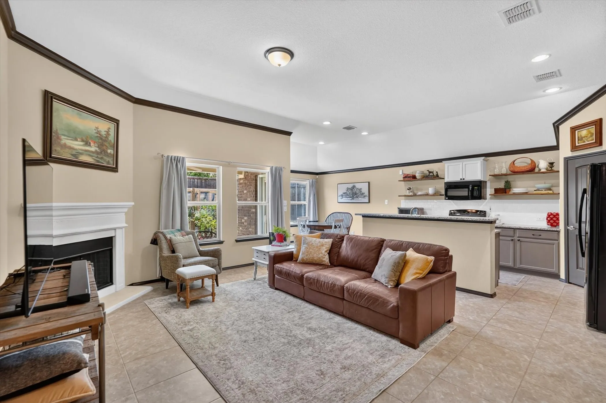 Single Family Residence For Sale in Denton County , 11820 Champion Creek Drive, Frisco, Texas 75036, 4 Bedroom, 2 Bathroom, 2 Garage spaces, 1,852 Sqft, built in 2014, mls#21356442, Real Estate Agent in Frisco, Homes For Sale in Denton county, Homes For Sale in Frisco, Realtor in Frisco Texas, Real Estate Brokerage Independent Realty Texas, Luminita Cordes Realtor